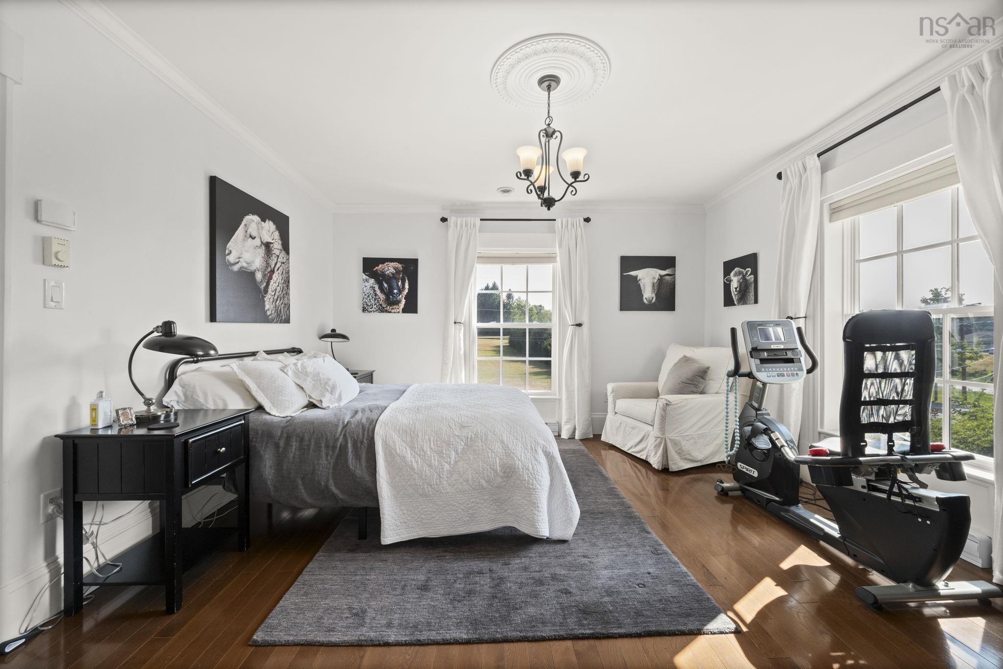 $679,999.00: 190 Main Street, Berwick