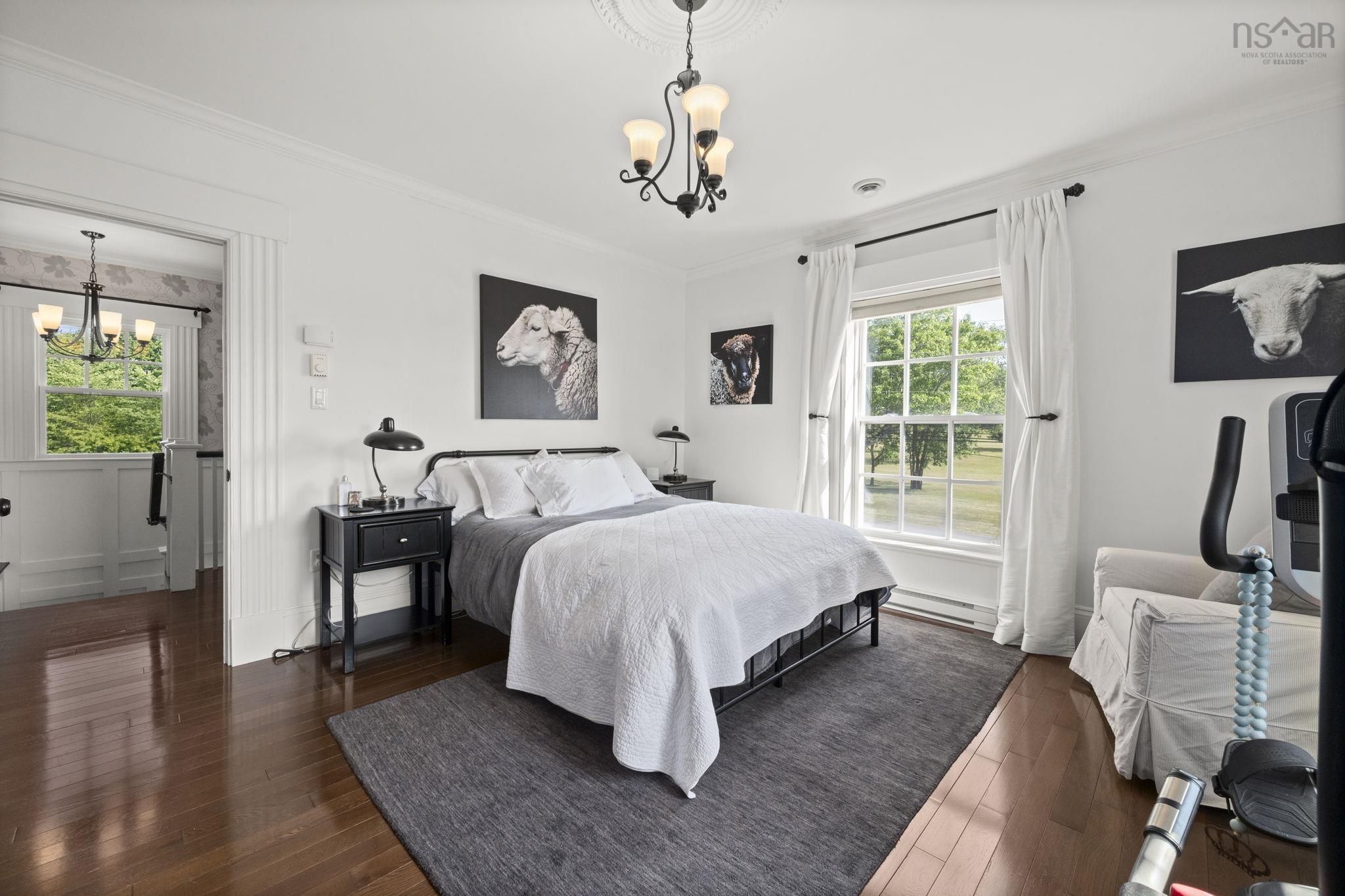 $679,999.00: 190 Main Street, Berwick