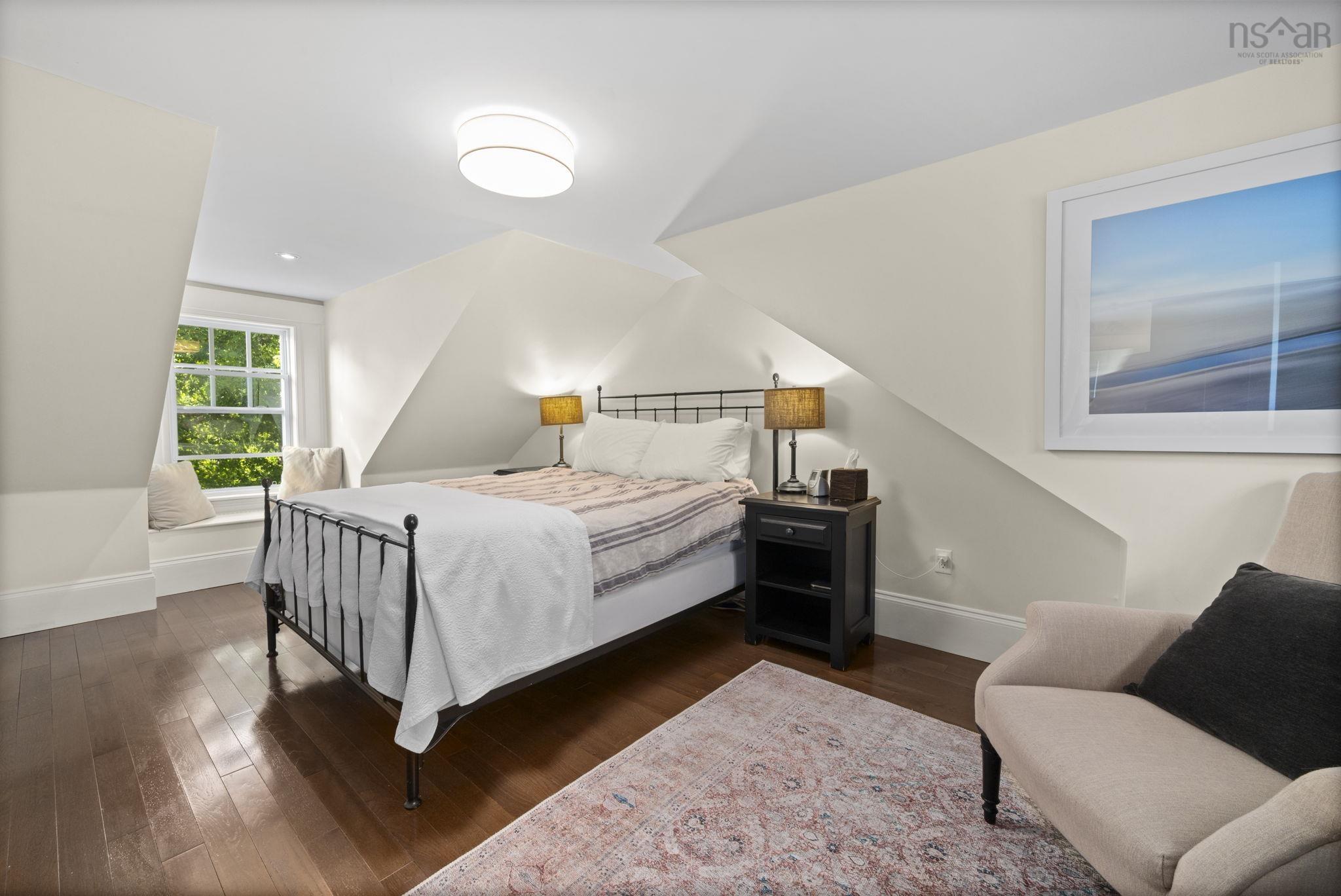 $679,999.00: 190 Main Street, Berwick