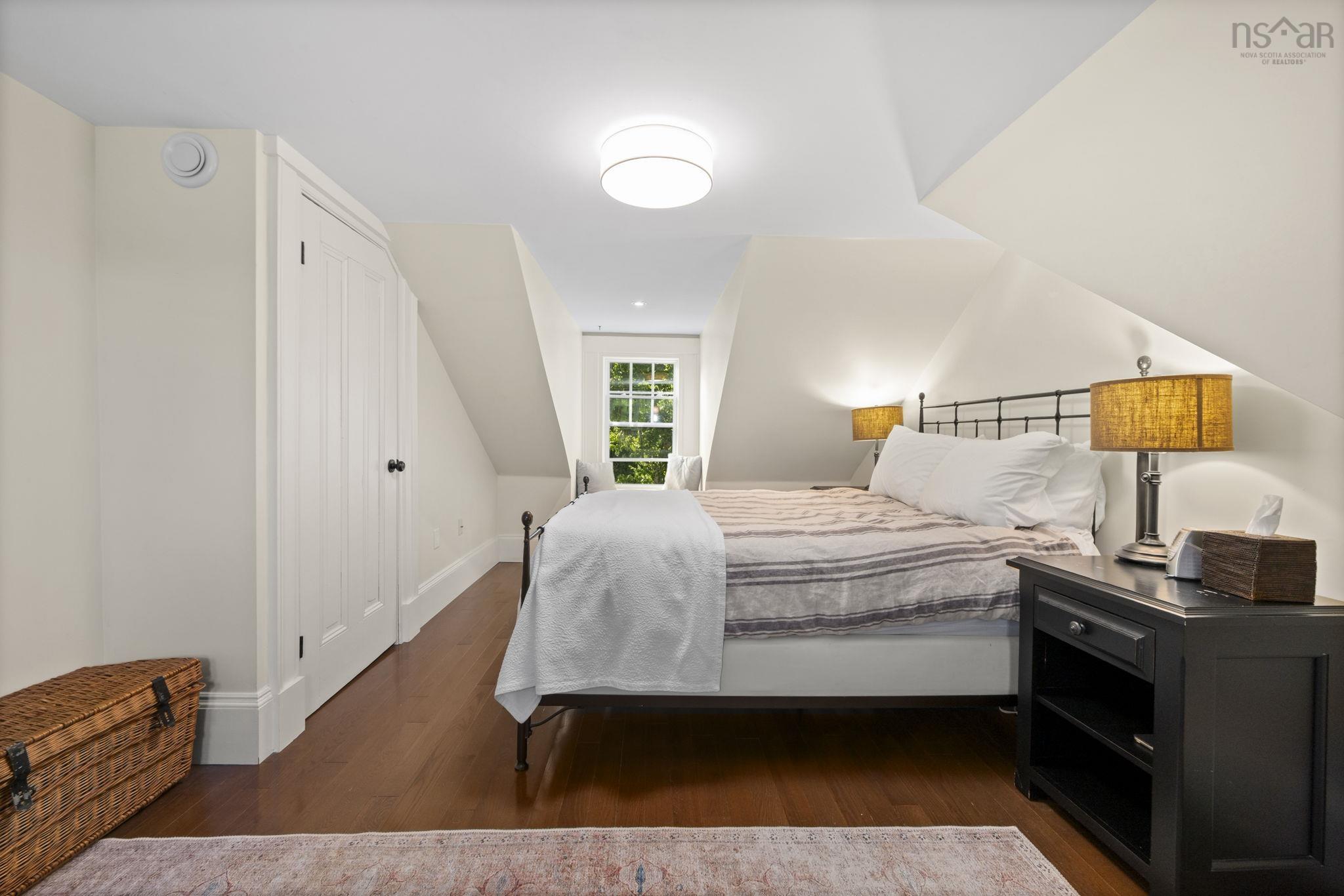 $679,999.00: 190 Main Street, Berwick