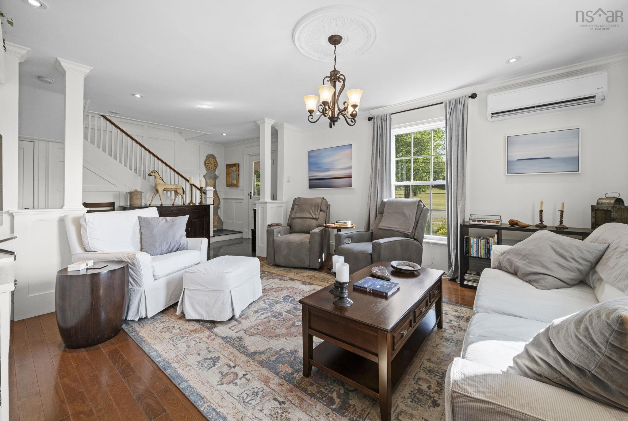 $679,999.00: 190 Main Street, Berwick