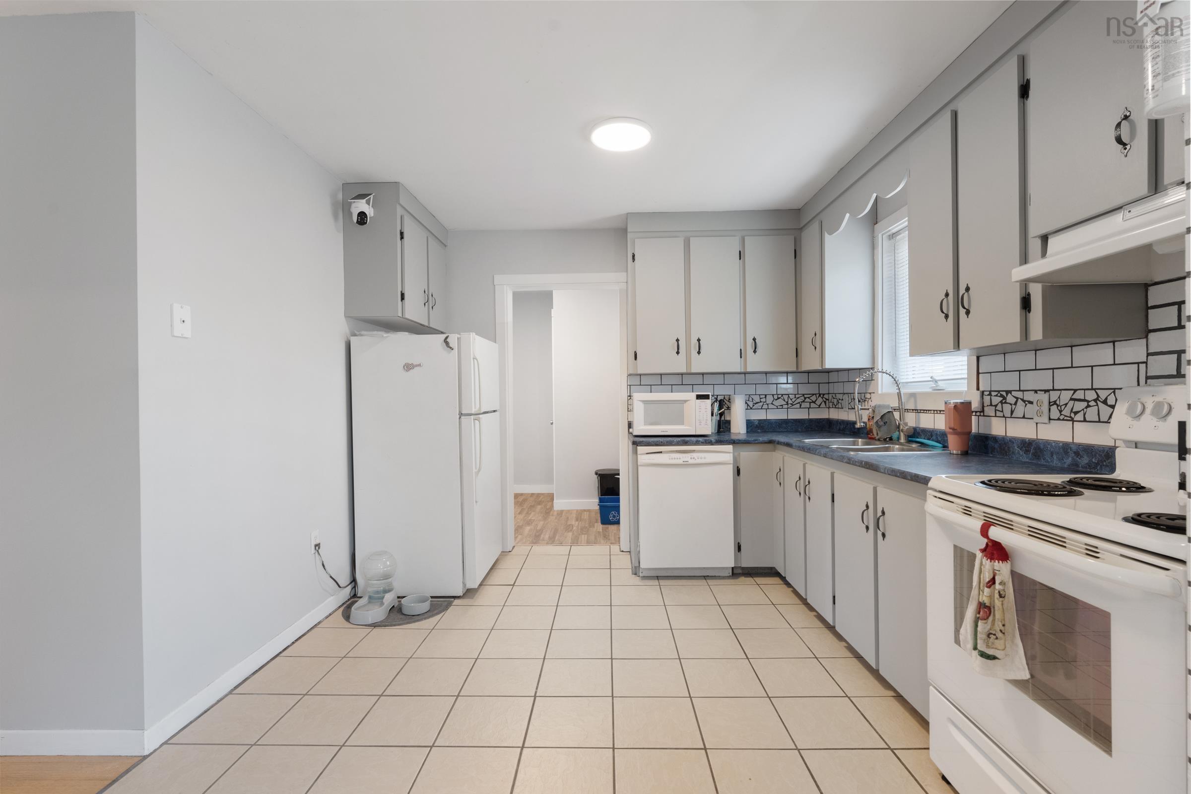 $215,000.00: 39 Oakridge Road, Church Point
