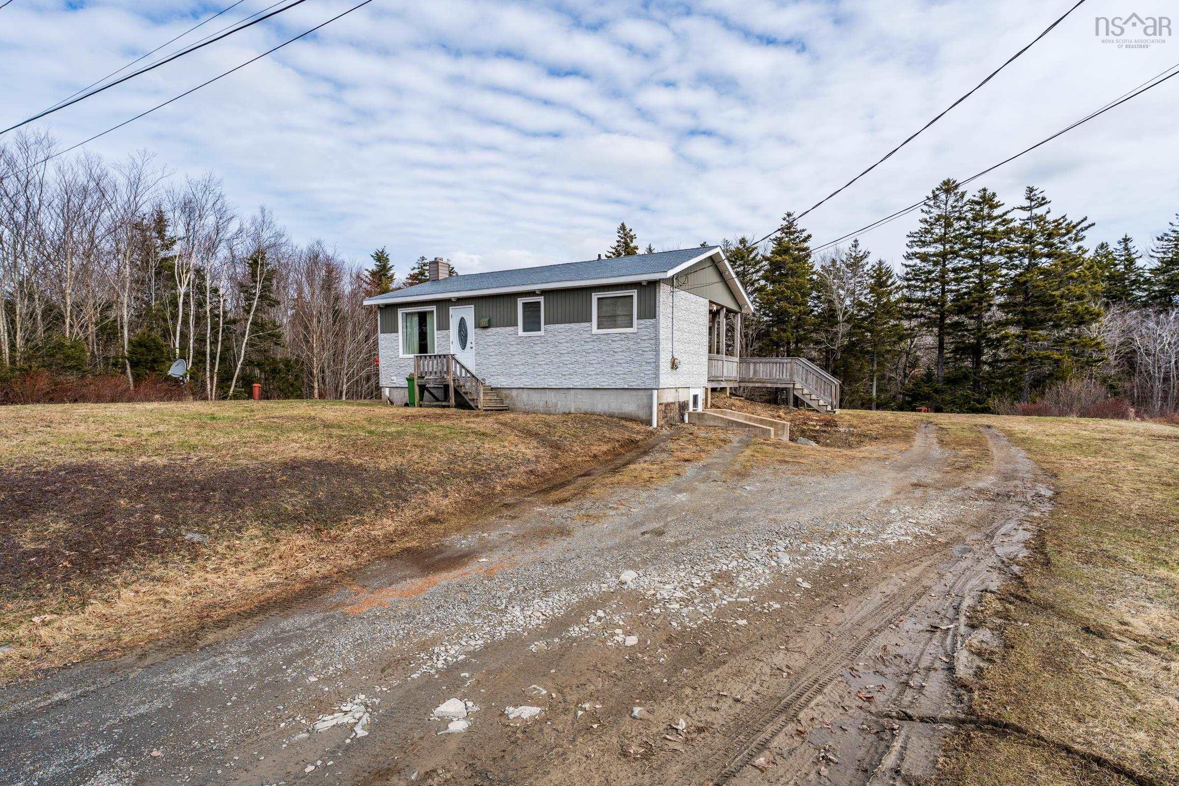 $215,000.00: 39 Oakridge Road, Church Point