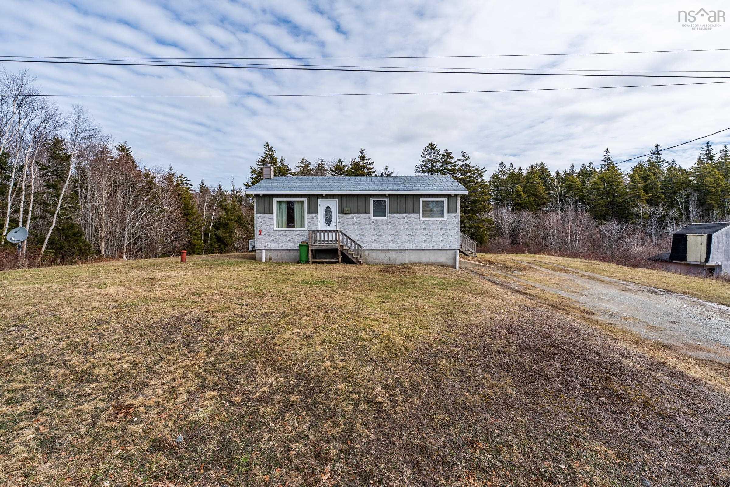 $215,000.00: 39 Oakridge Road, Church Point