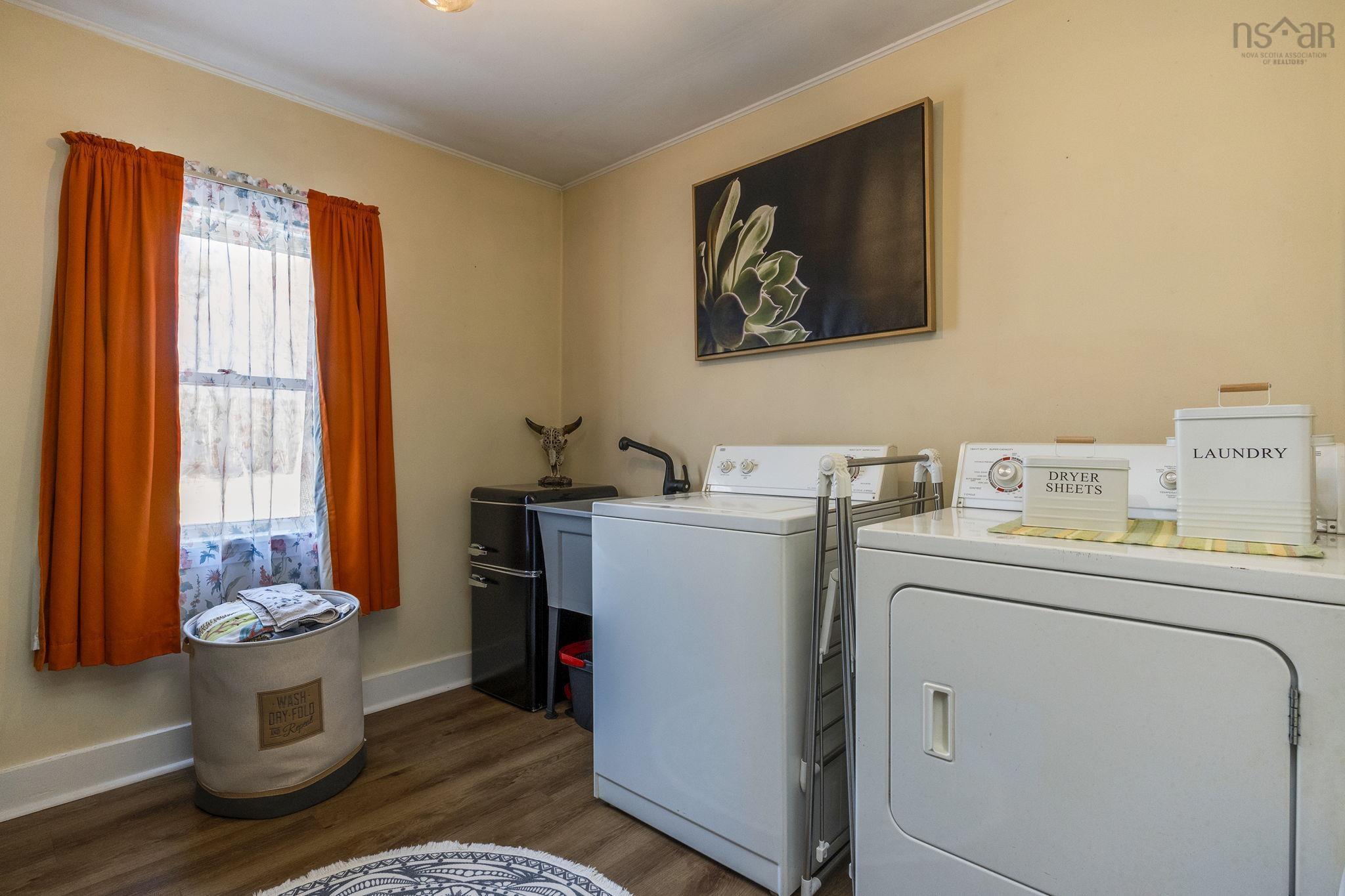 $345,000.00: 35 Pleasant Street, Melvern Square