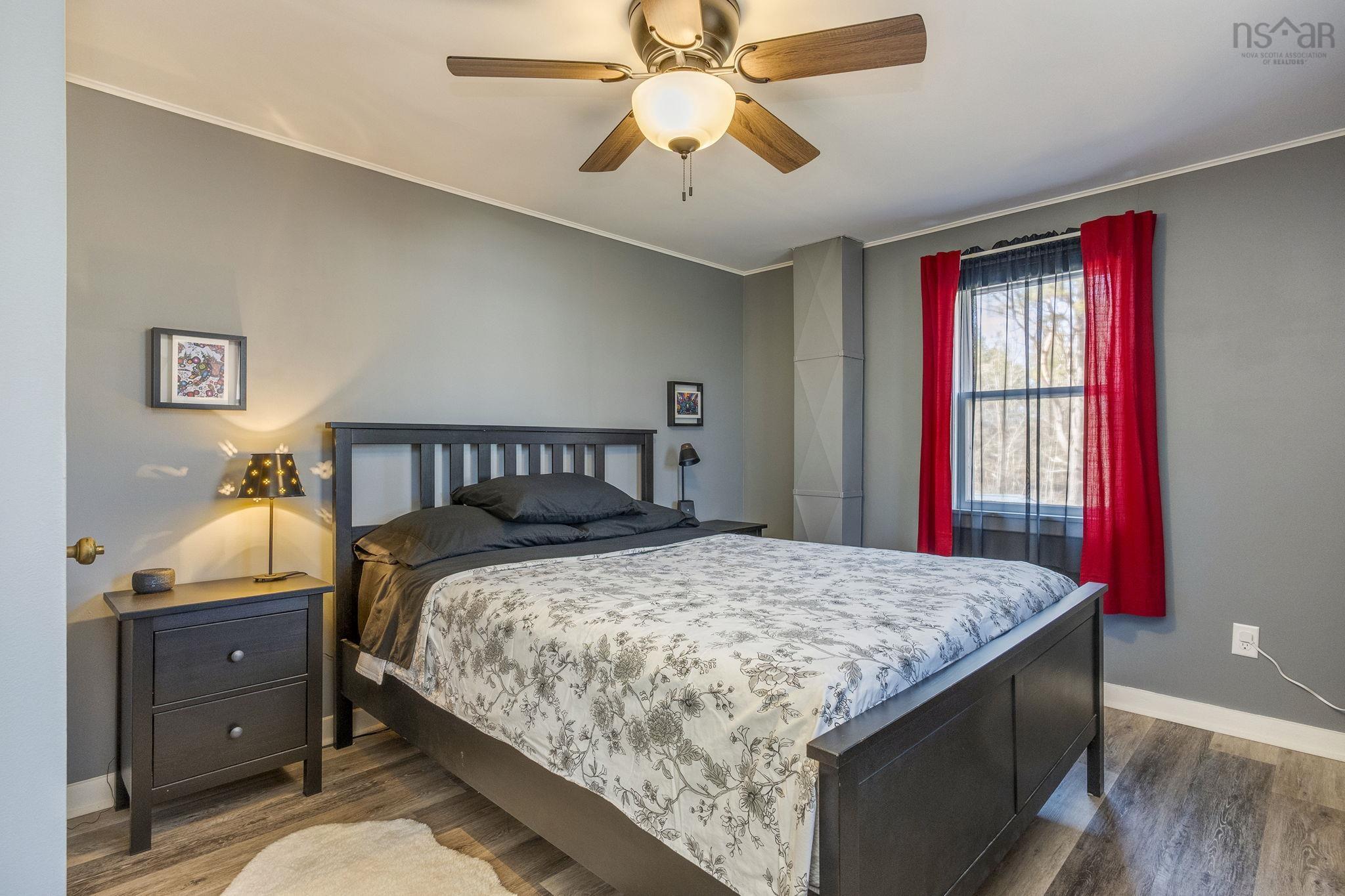 $345,000.00: 35 Pleasant Street, Melvern Square