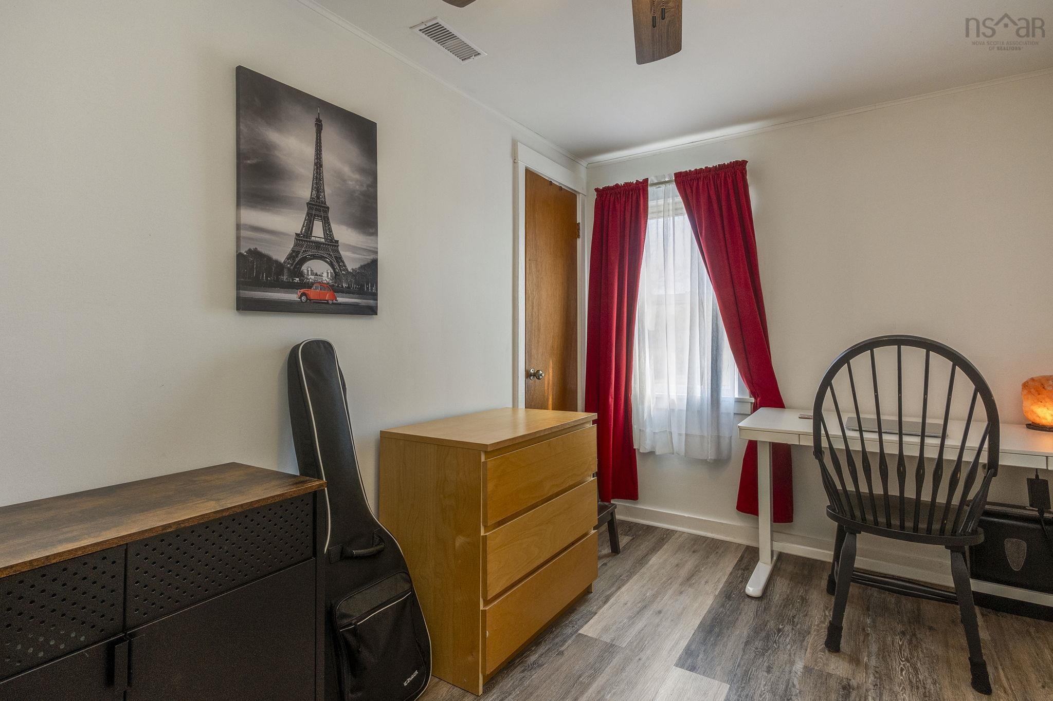 $345,000.00: 35 Pleasant Street, Melvern Square