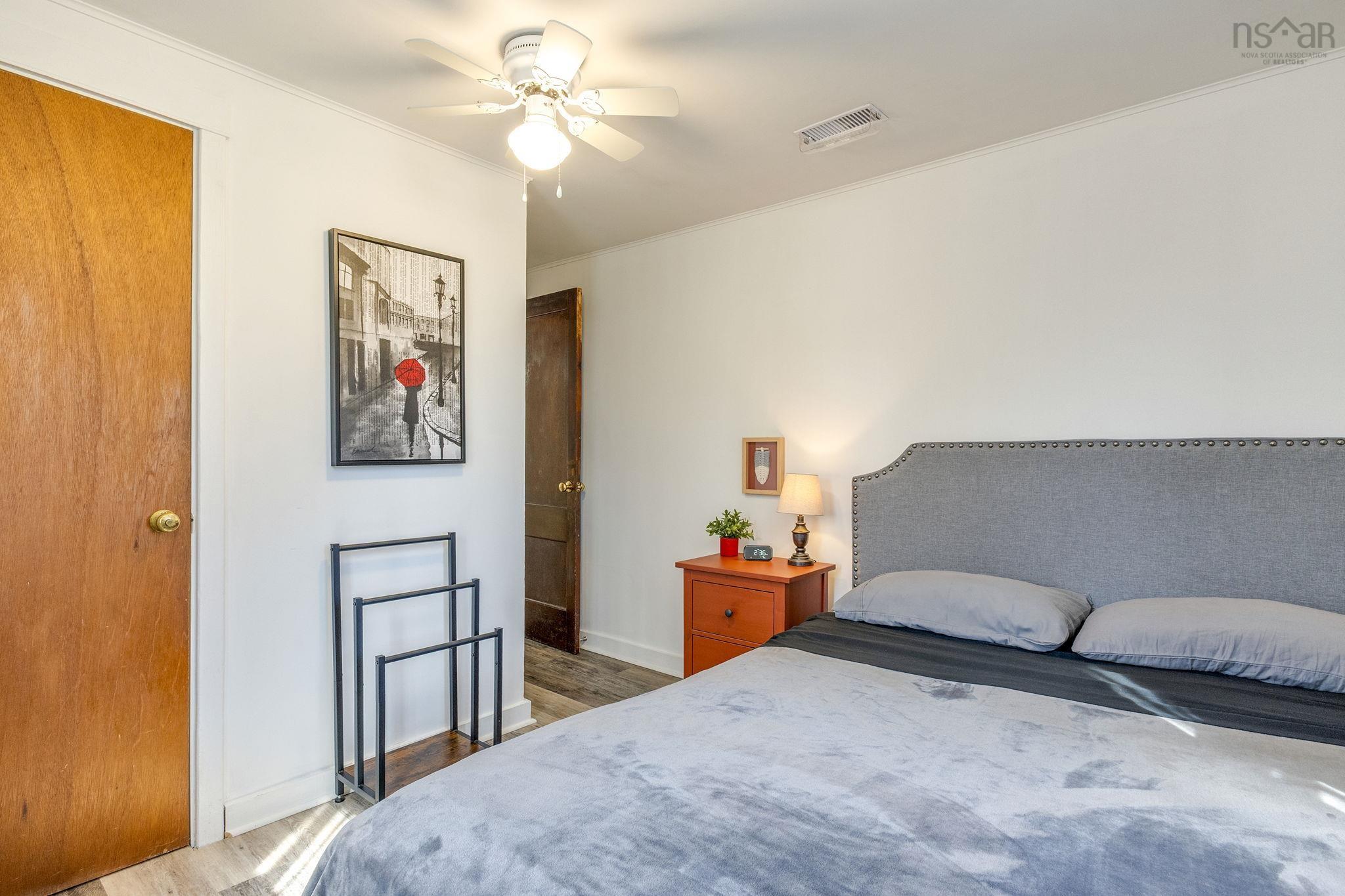 $345,000.00: 35 Pleasant Street, Melvern Square