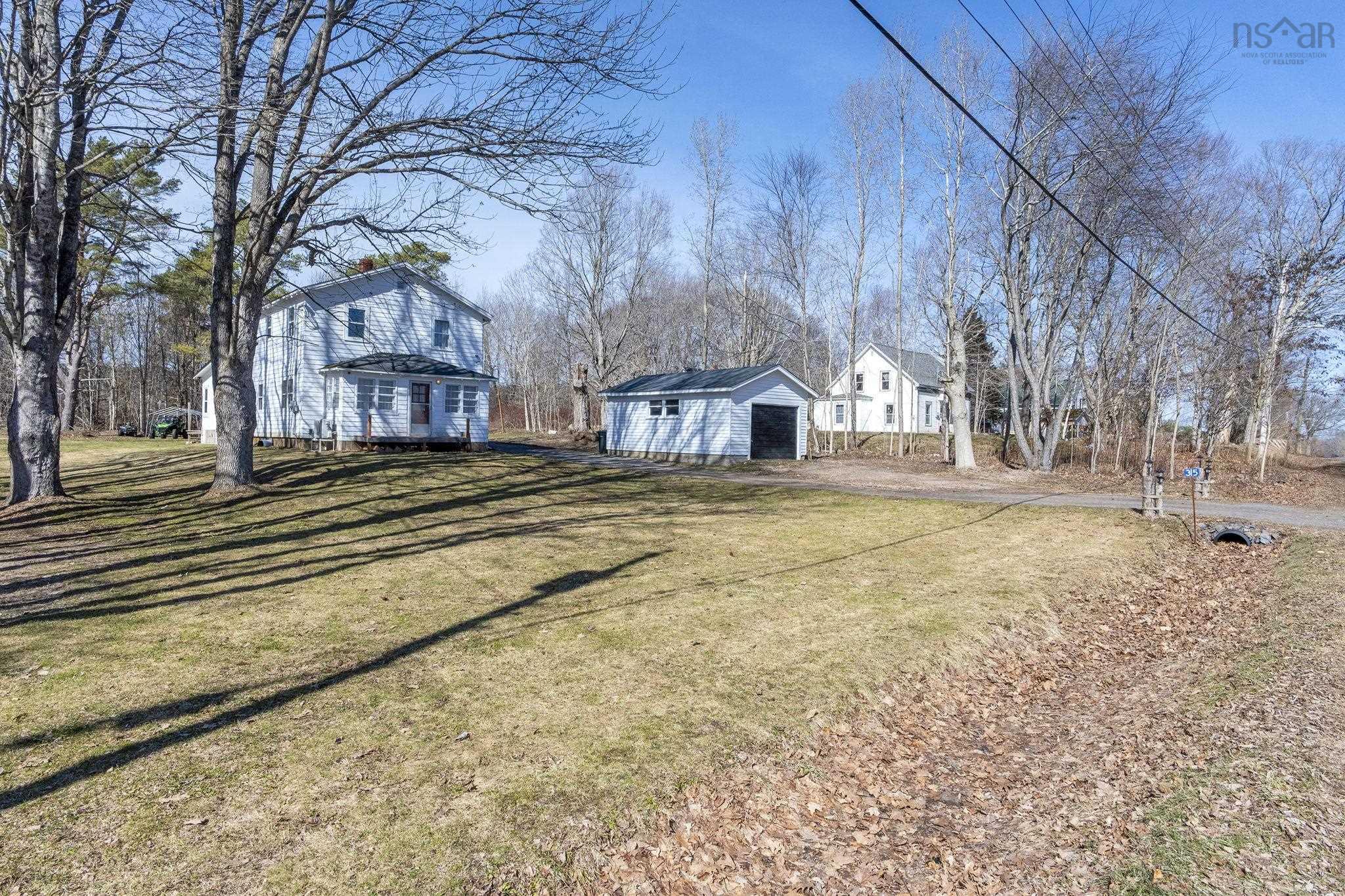 $345,000.00: 35 Pleasant Street, Melvern Square