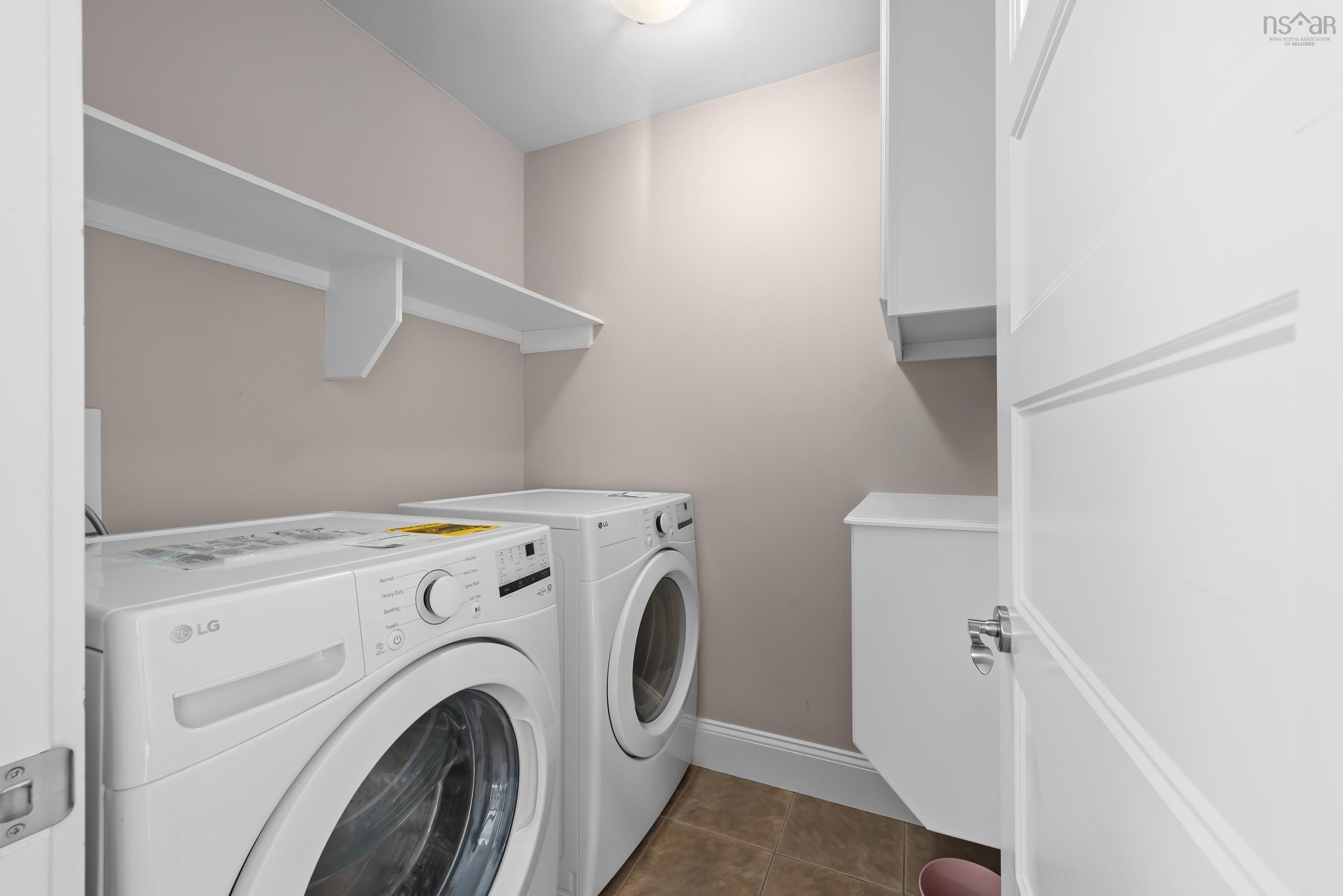 $634,900.00: 135 Maple Grove Avenue, Timberlea