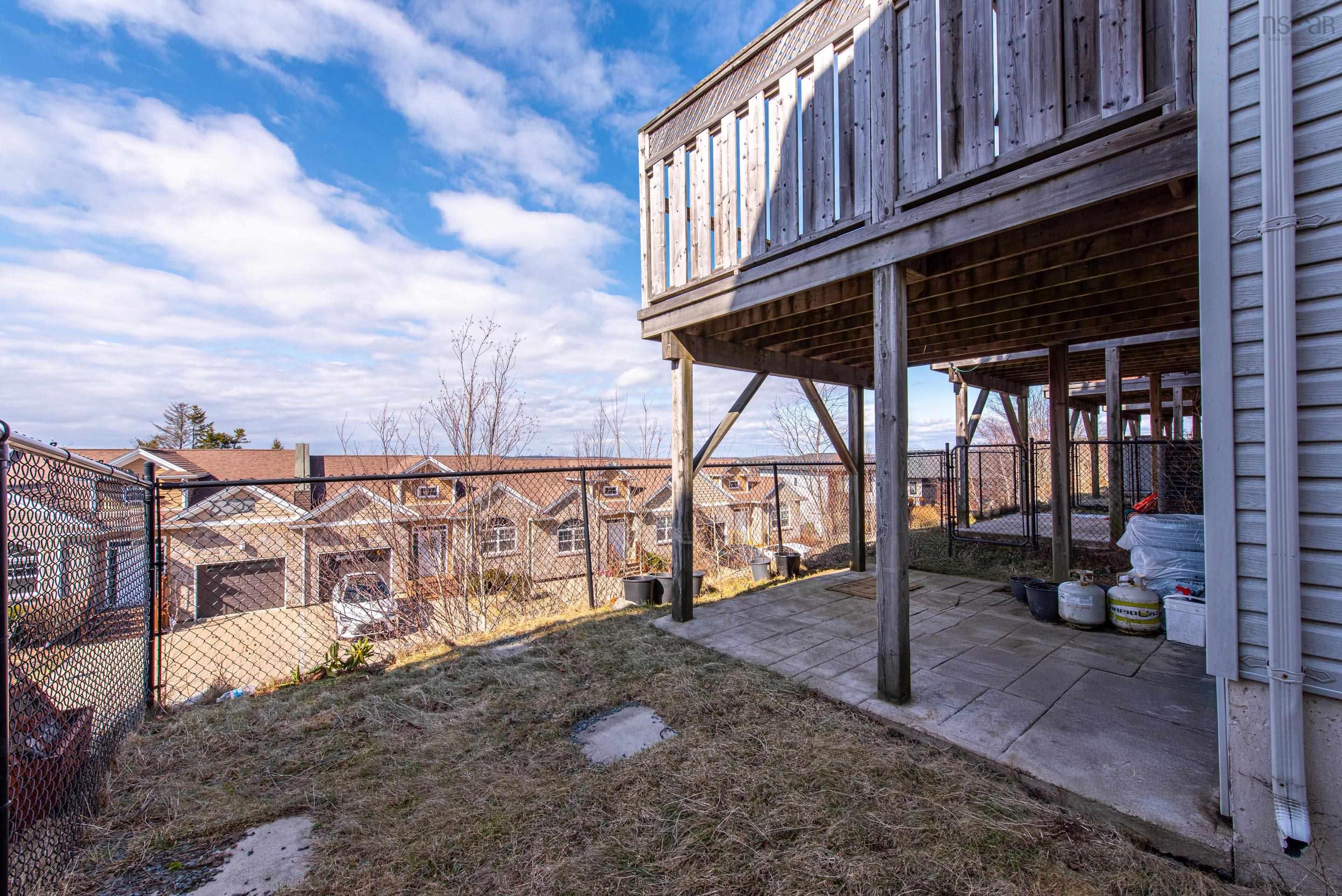 $634,900.00: 135 Maple Grove Avenue, Timberlea