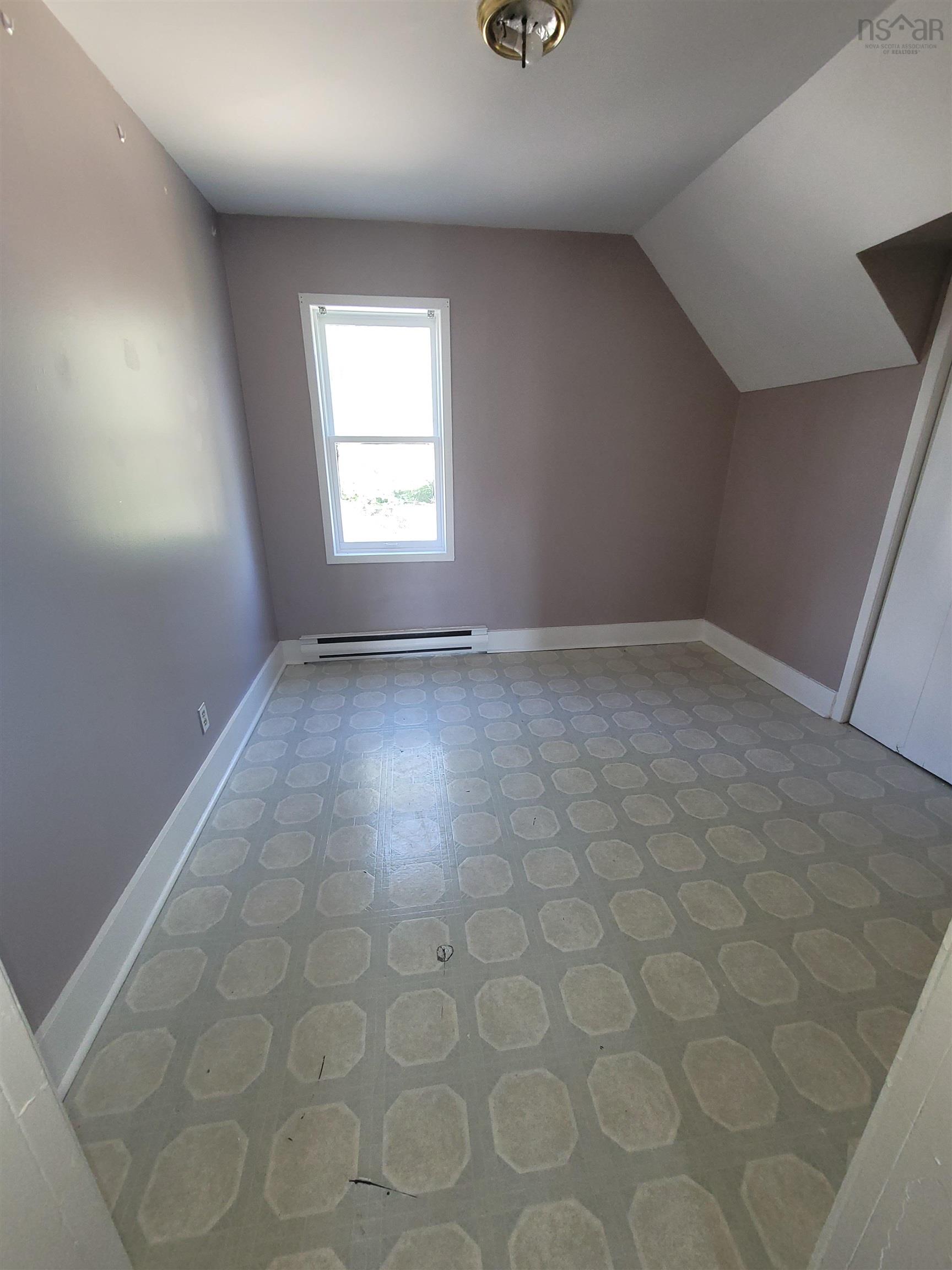 $210,000.00: 161 Dorchester Street, Sydney