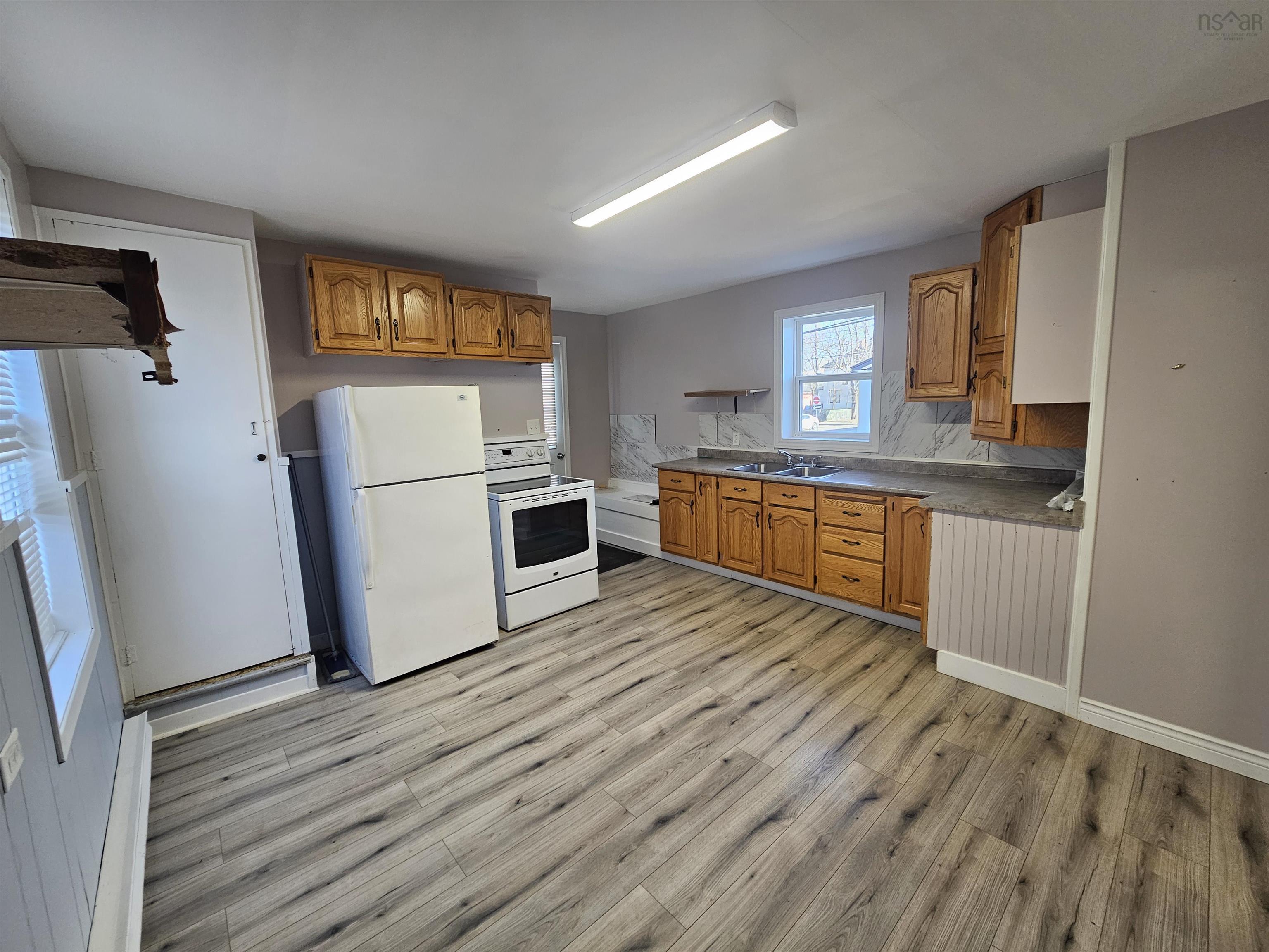 $210,000.00: 161 Dorchester Street, Sydney