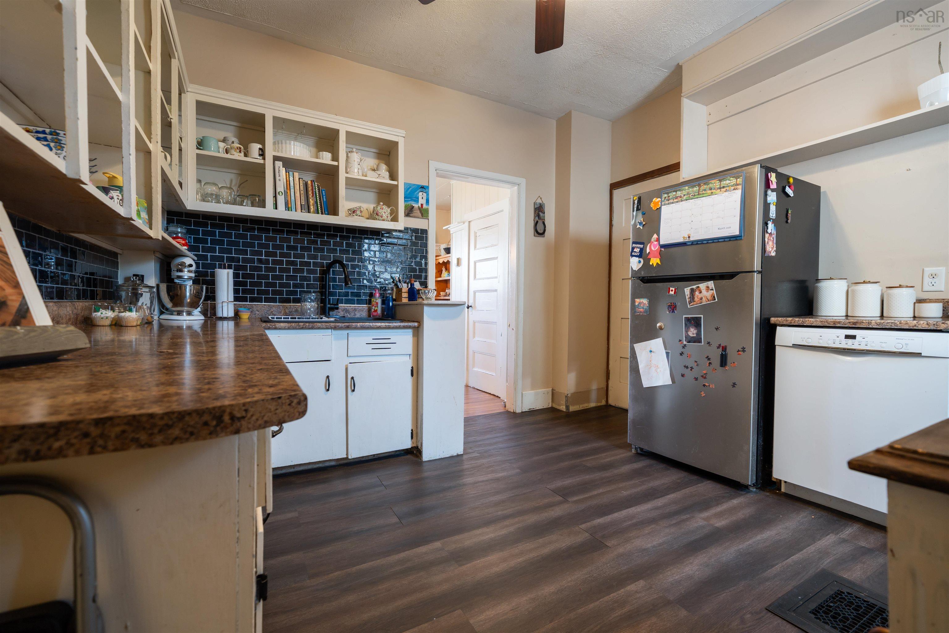 $249,900.00: 2 Davison Street, Amherst