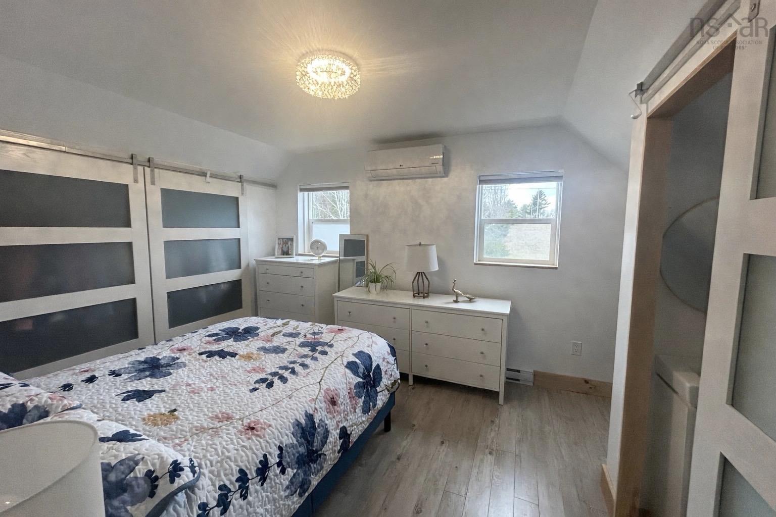 $410,000.00: 1318 Sweetland Road, Sweetland