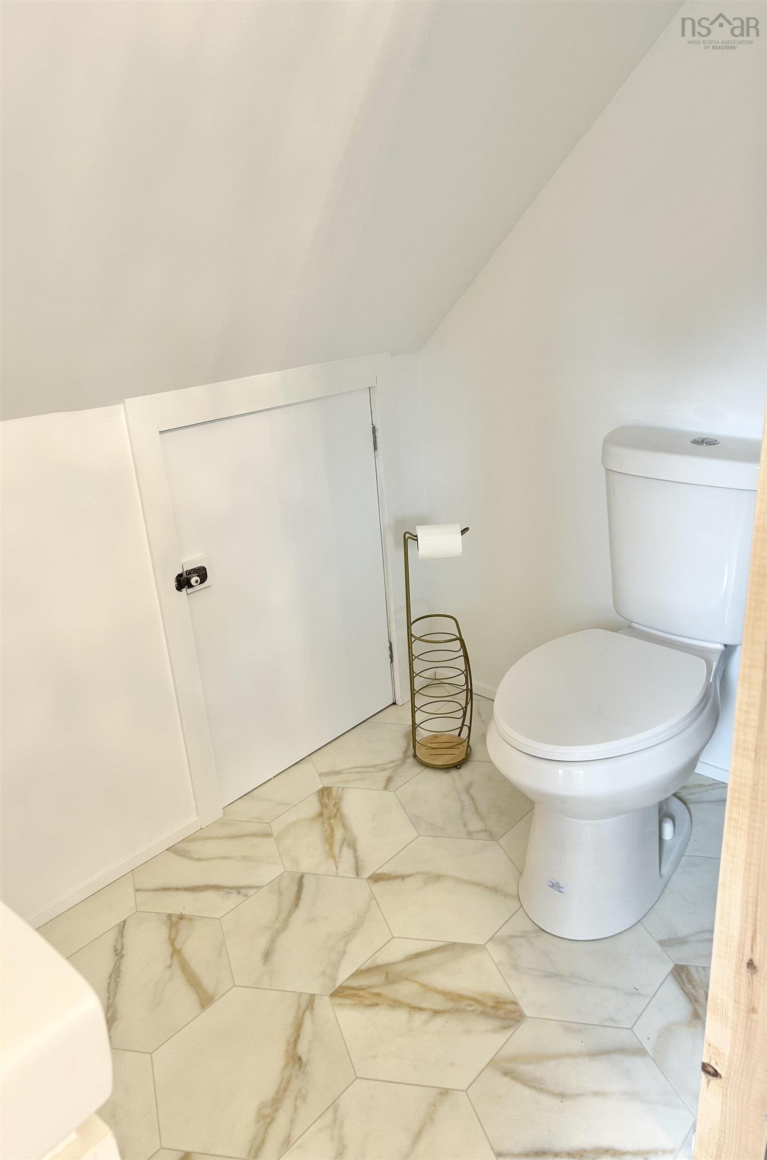 $410,000.00: 1318 Sweetland Road, Sweetland