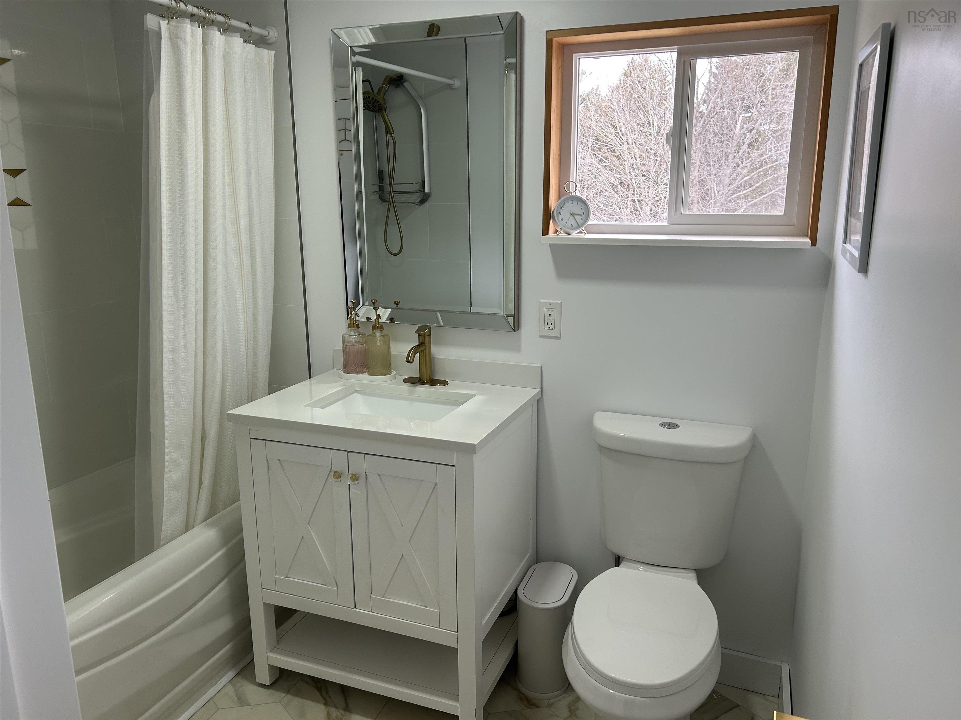 $410,000.00: 1318 Sweetland Road, Sweetland