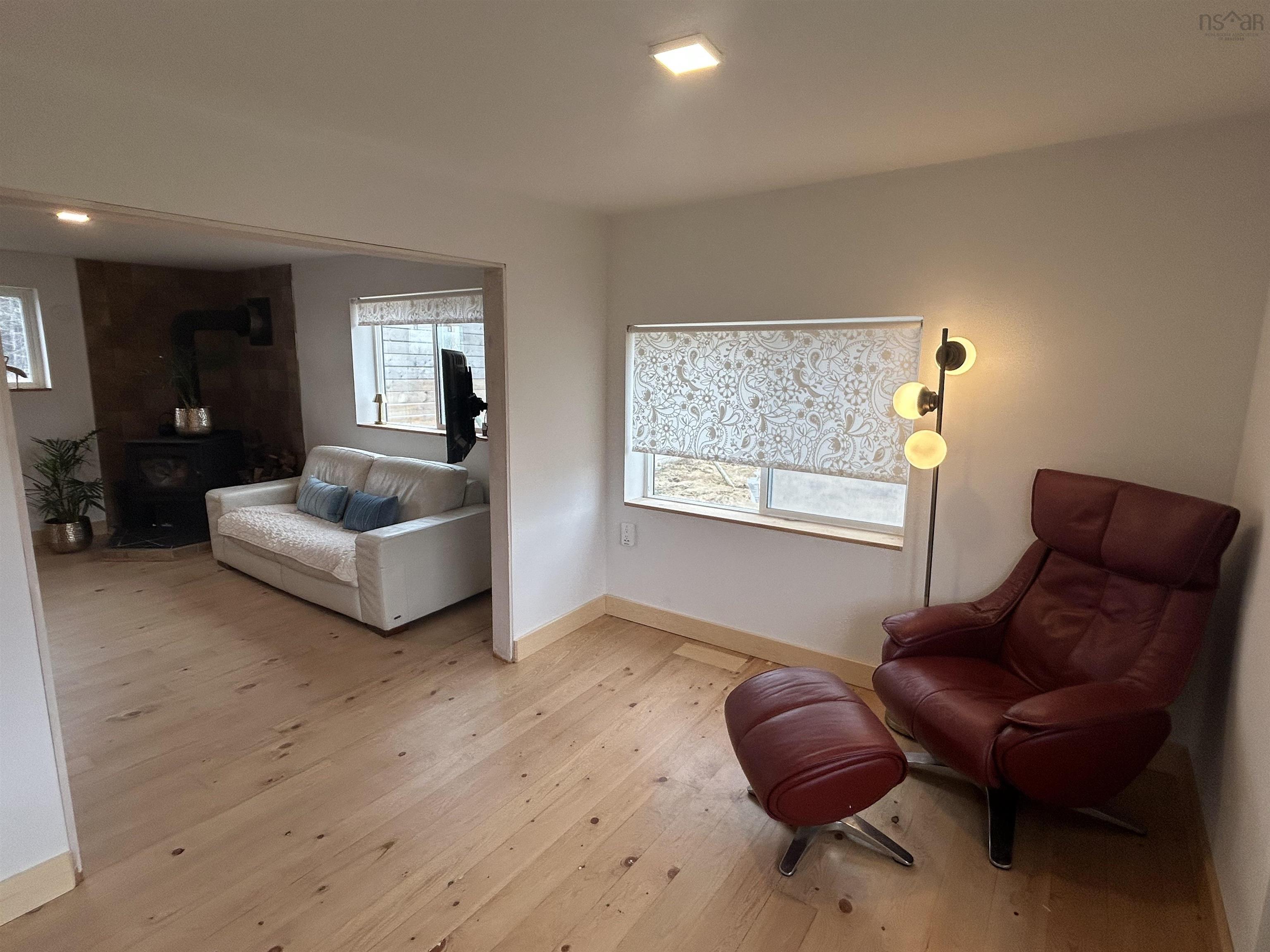 $410,000.00: 1318 Sweetland Road, Sweetland