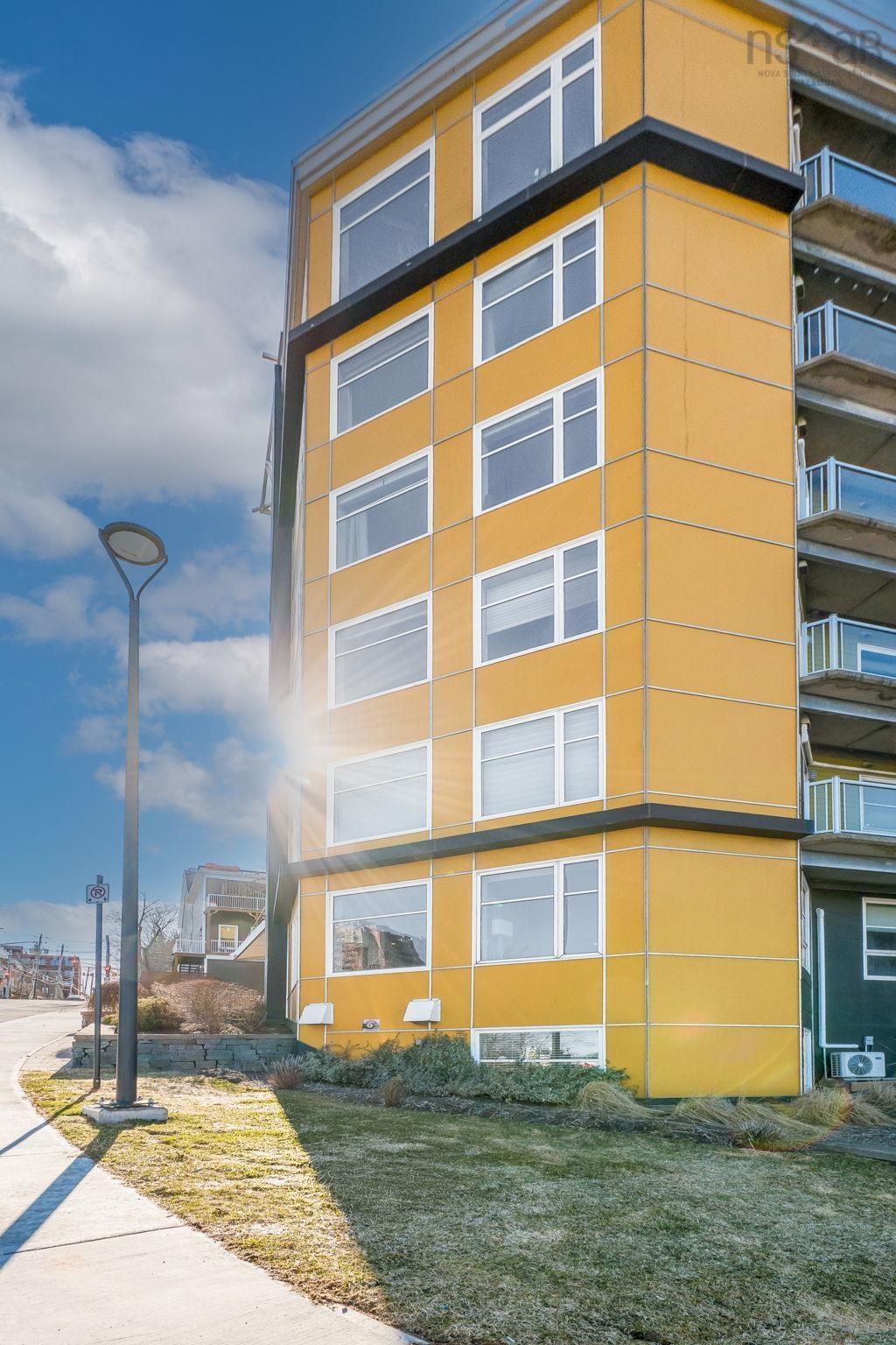 $435,000.00: 208 5221 Nora Bernard Street, Halifax