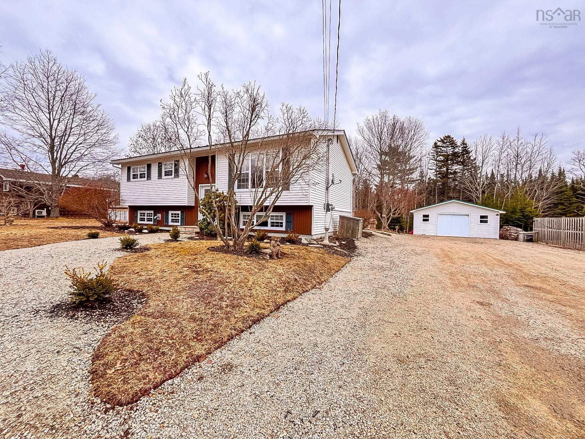 $439,000.00: 660 Pine Grove Road, Pine Grove