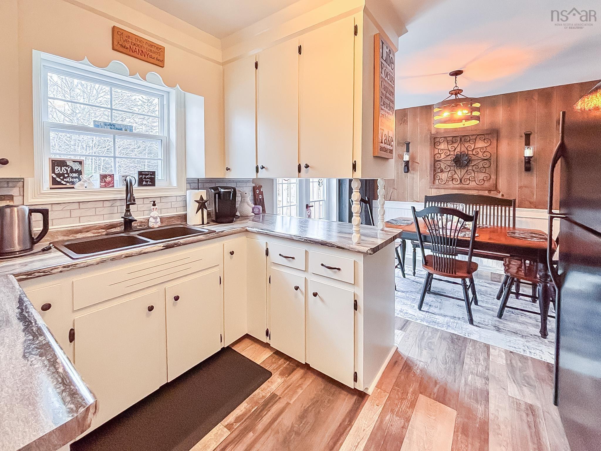 $439,000.00: 660 Pine Grove Road, Pine Grove