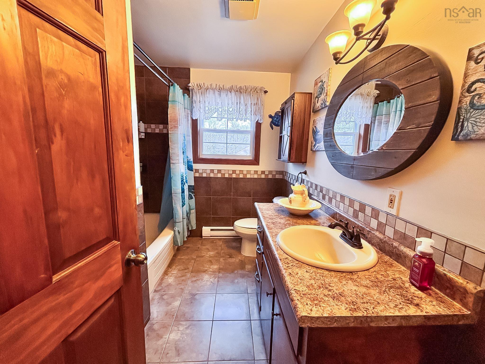 $439,000.00: 660 Pine Grove Road, Pine Grove