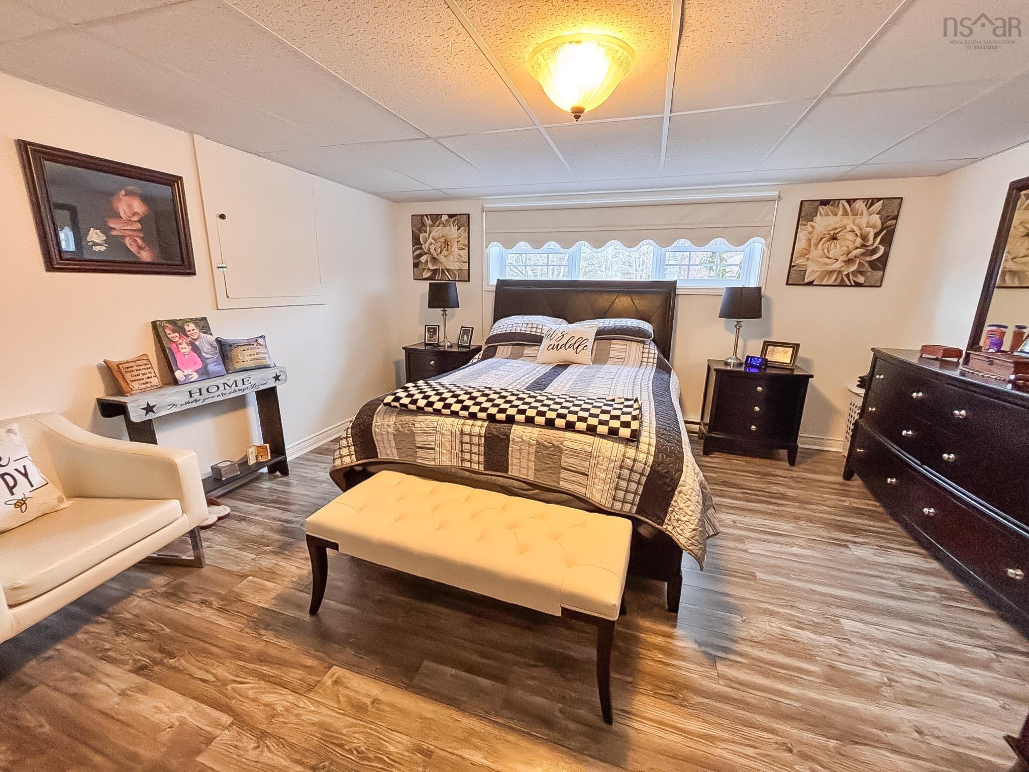 $439,000.00: 660 Pine Grove Road, Pine Grove