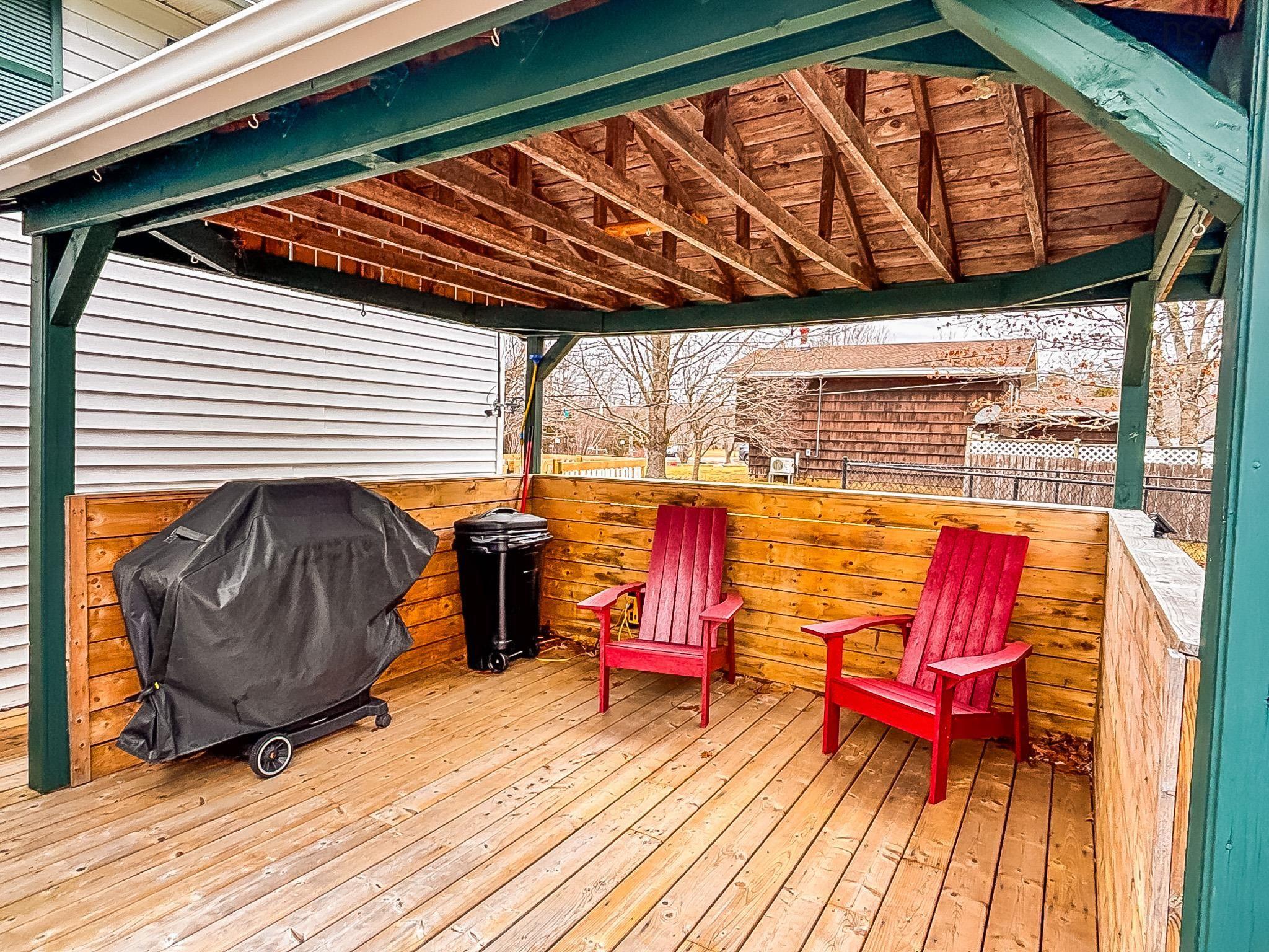 $439,000.00: 660 Pine Grove Road, Pine Grove