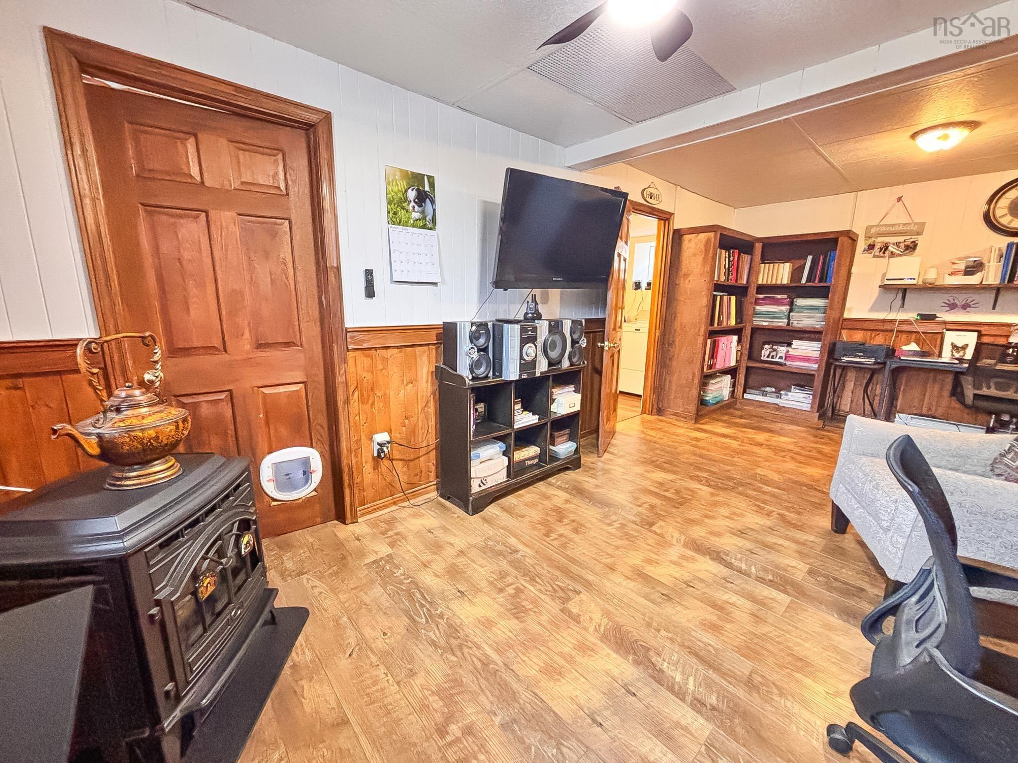 $439,000.00: 660 Pine Grove Road, Pine Grove