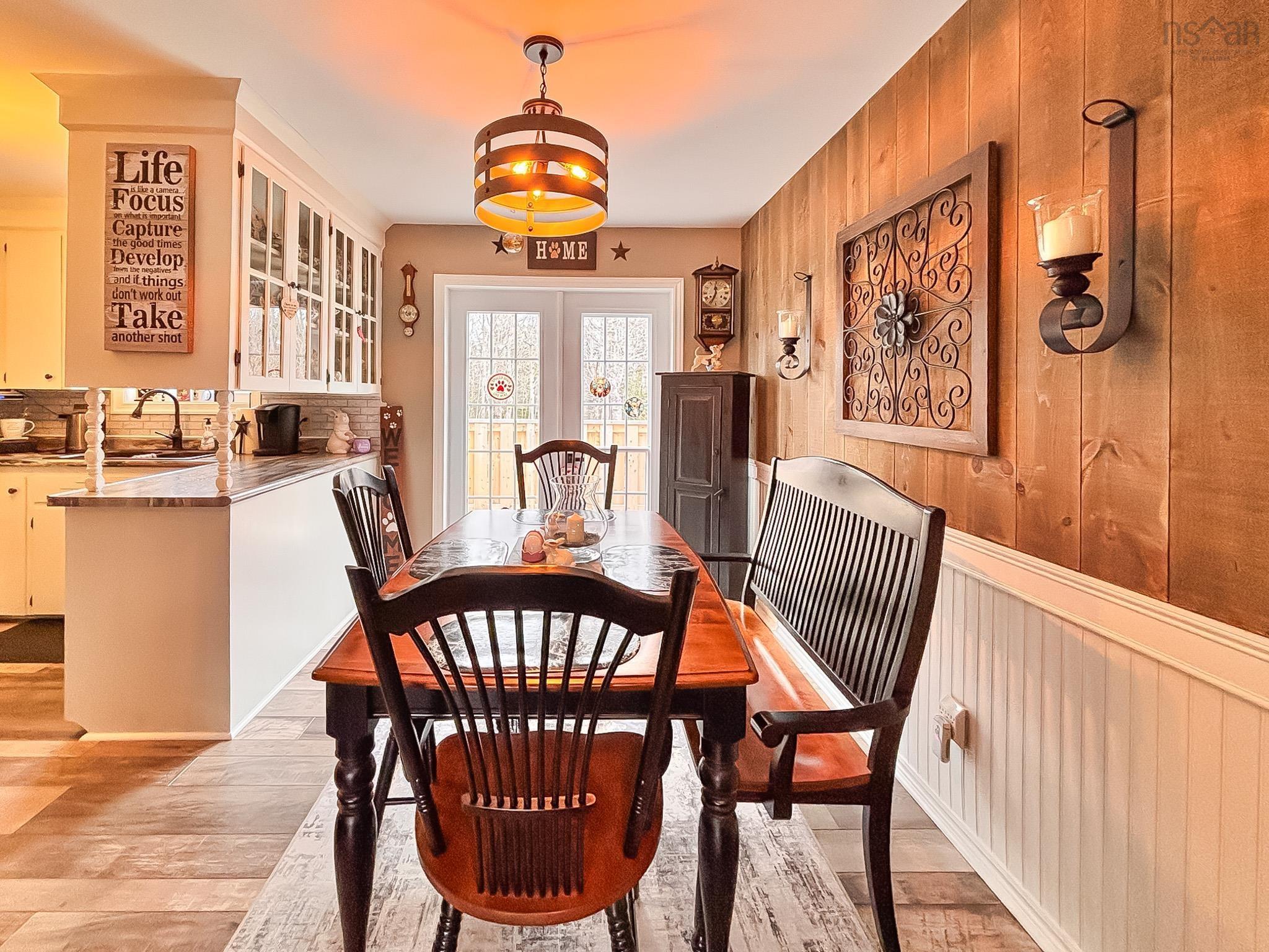 $439,000.00: 660 Pine Grove Road, Pine Grove