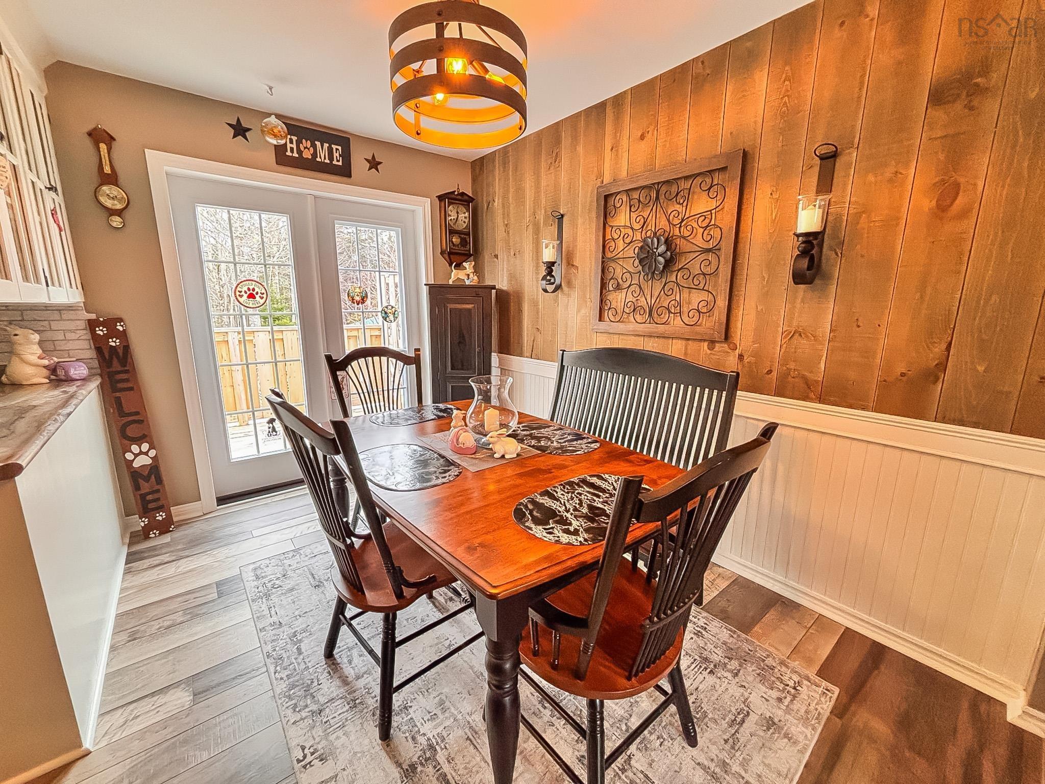 $439,000.00: 660 Pine Grove Road, Pine Grove