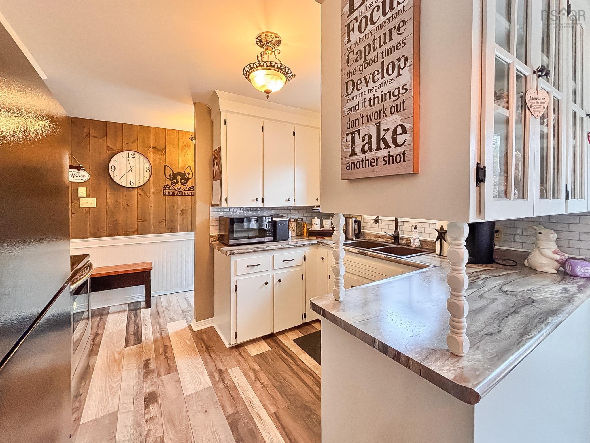 $439,000.00: 660 Pine Grove Road, Pine Grove