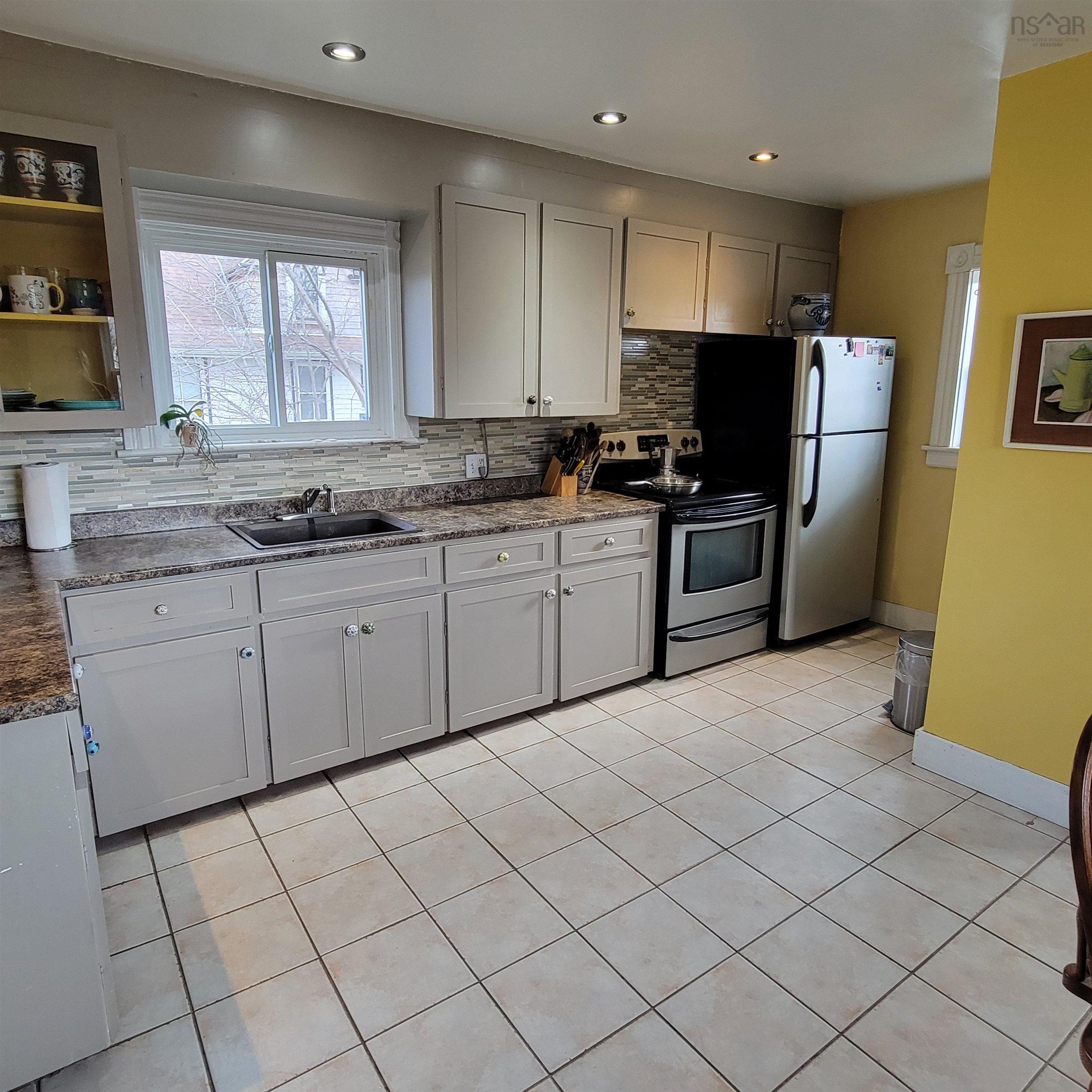 50 Pleasant Street, Dartmouth, NS (MLS 202605245)