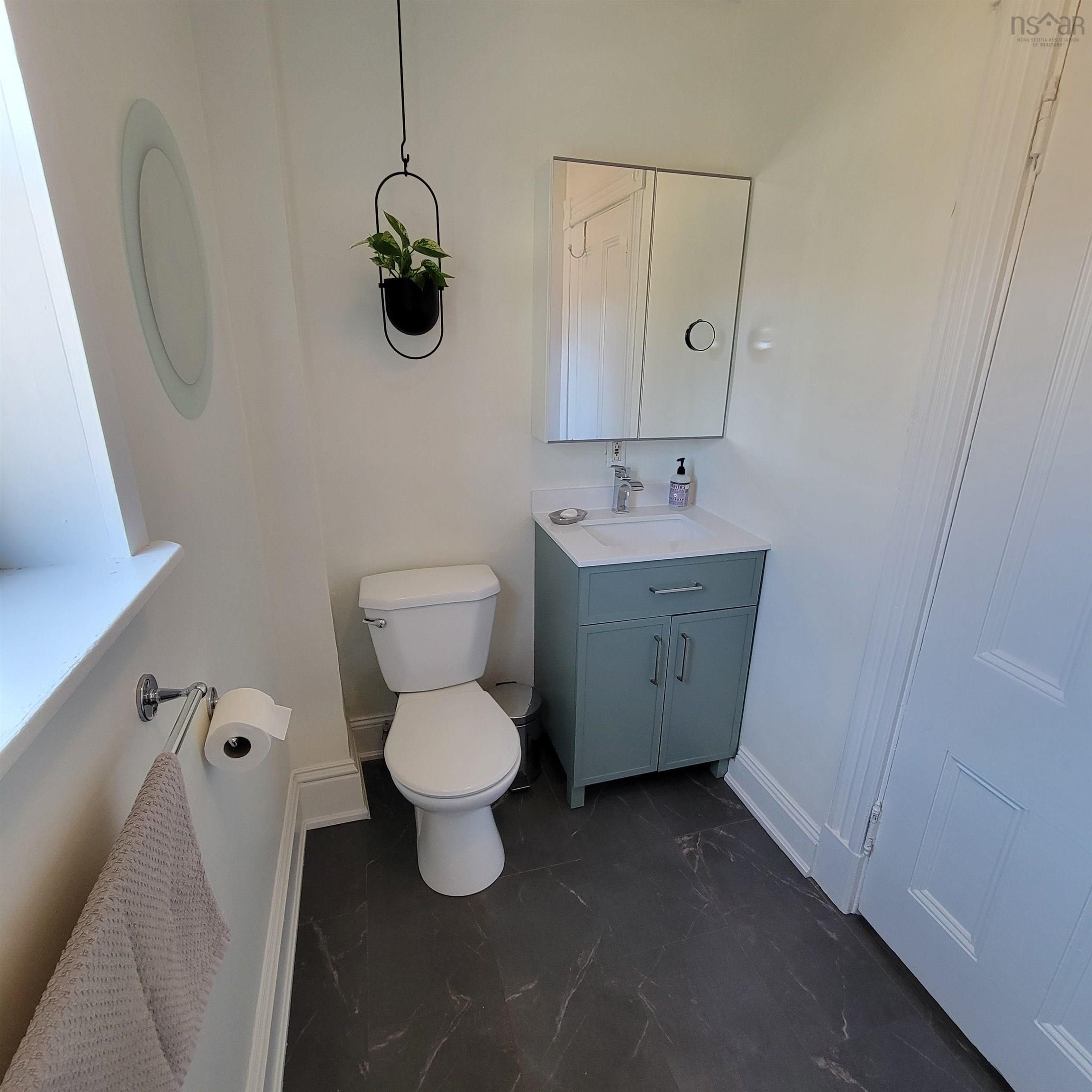 50 Pleasant Street, Dartmouth, NS (MLS 202605245)