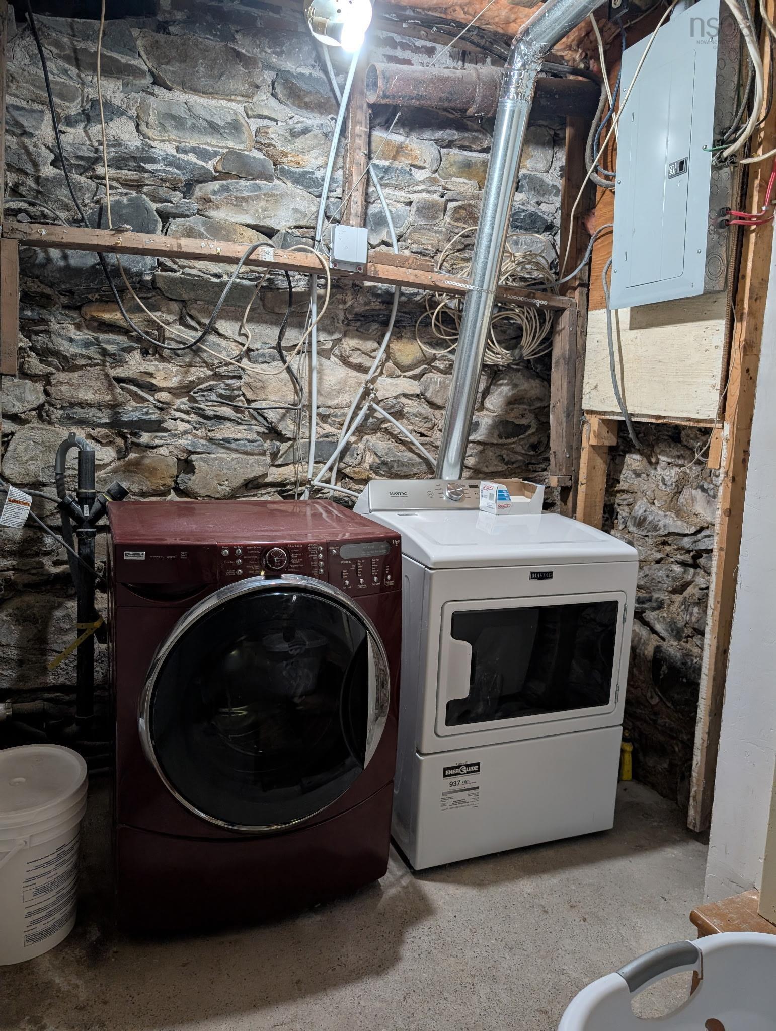 50 Pleasant Street, Dartmouth, NS (MLS 202605245)