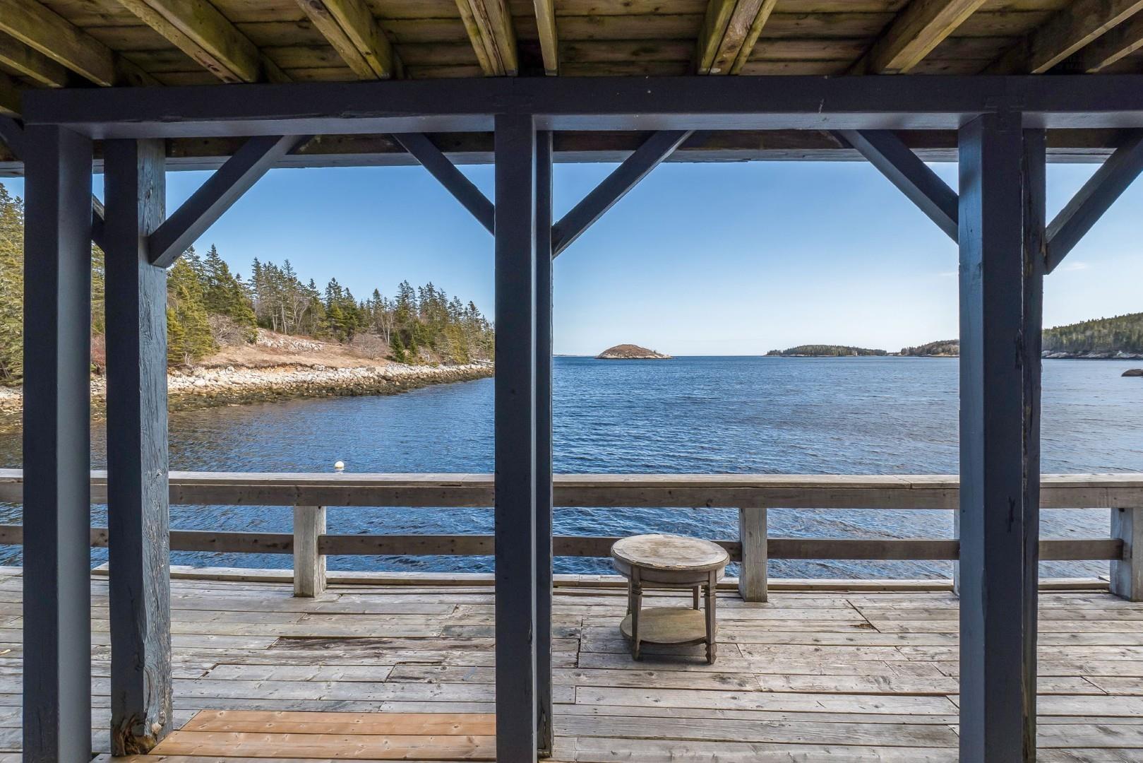 $499,000.00: 2497 Highway 329, Northwest Cove