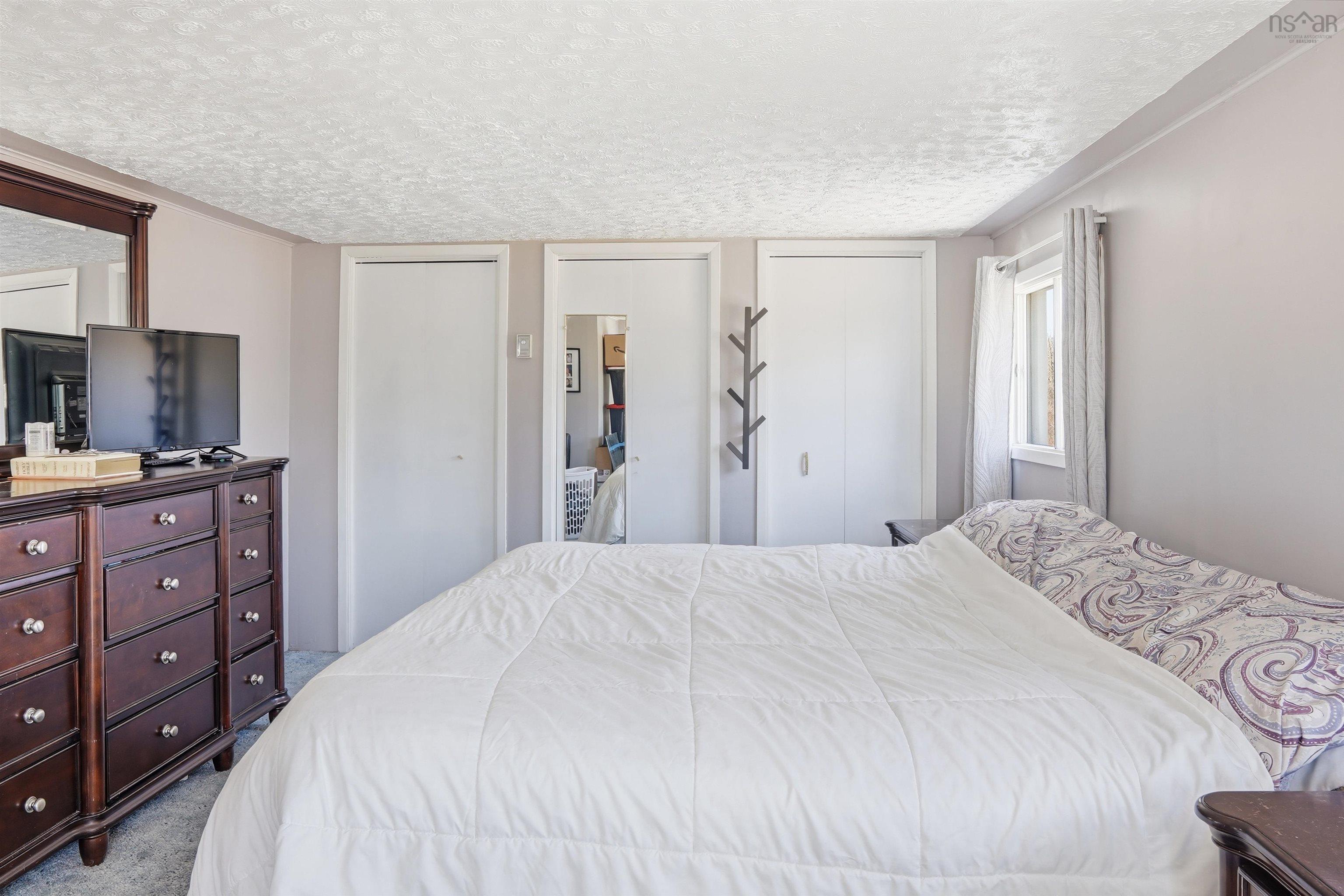 $324,900.00: 276 Malay Falls Lochaber Mines Road, Malay Falls