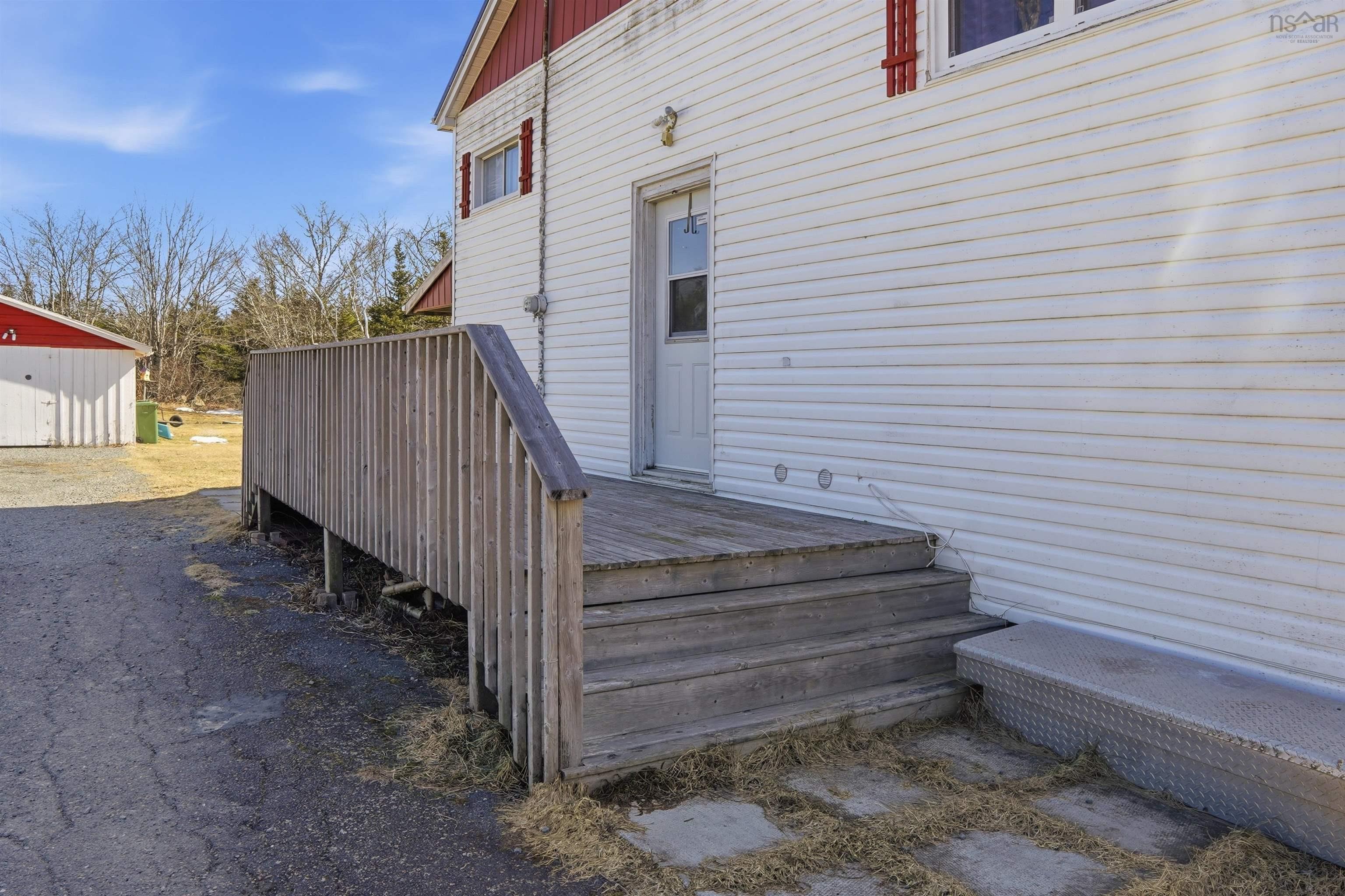 $324,900.00: 276 Malay Falls Lochaber Mines Road, Malay Falls