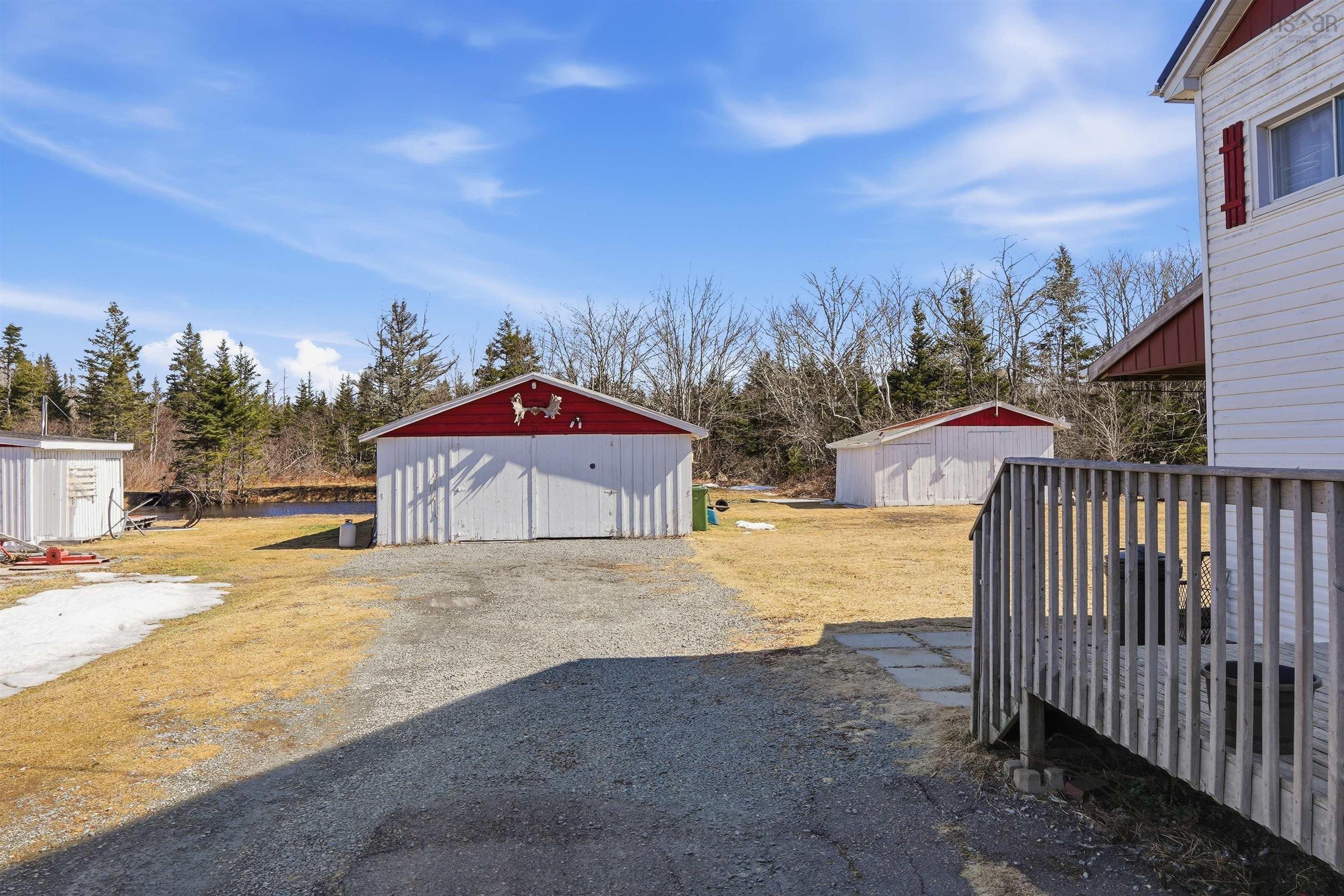 $324,900.00: 276 Malay Falls Lochaber Mines Road, Malay Falls