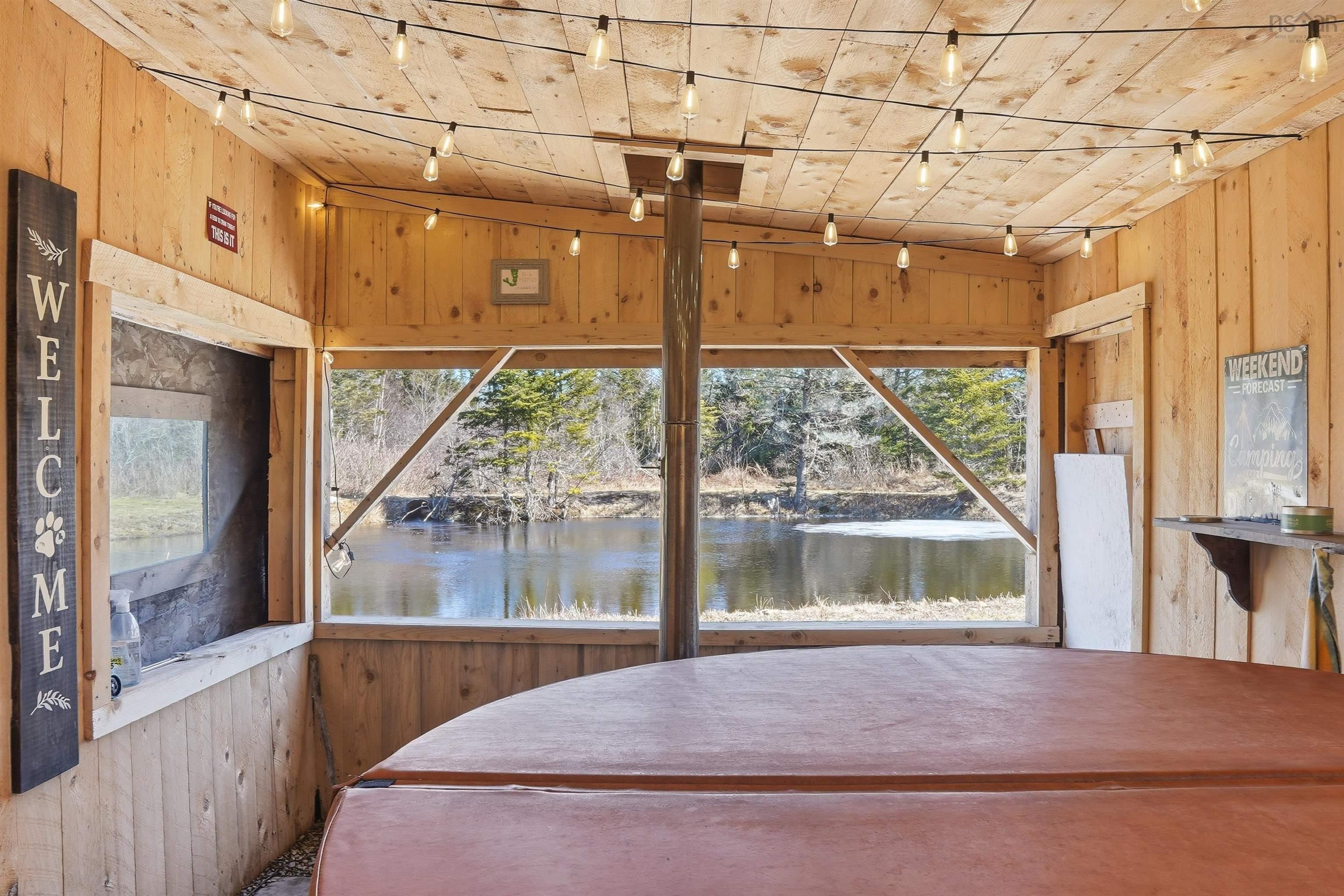 $324,900.00: 276 Malay Falls Lochaber Mines Road, Malay Falls