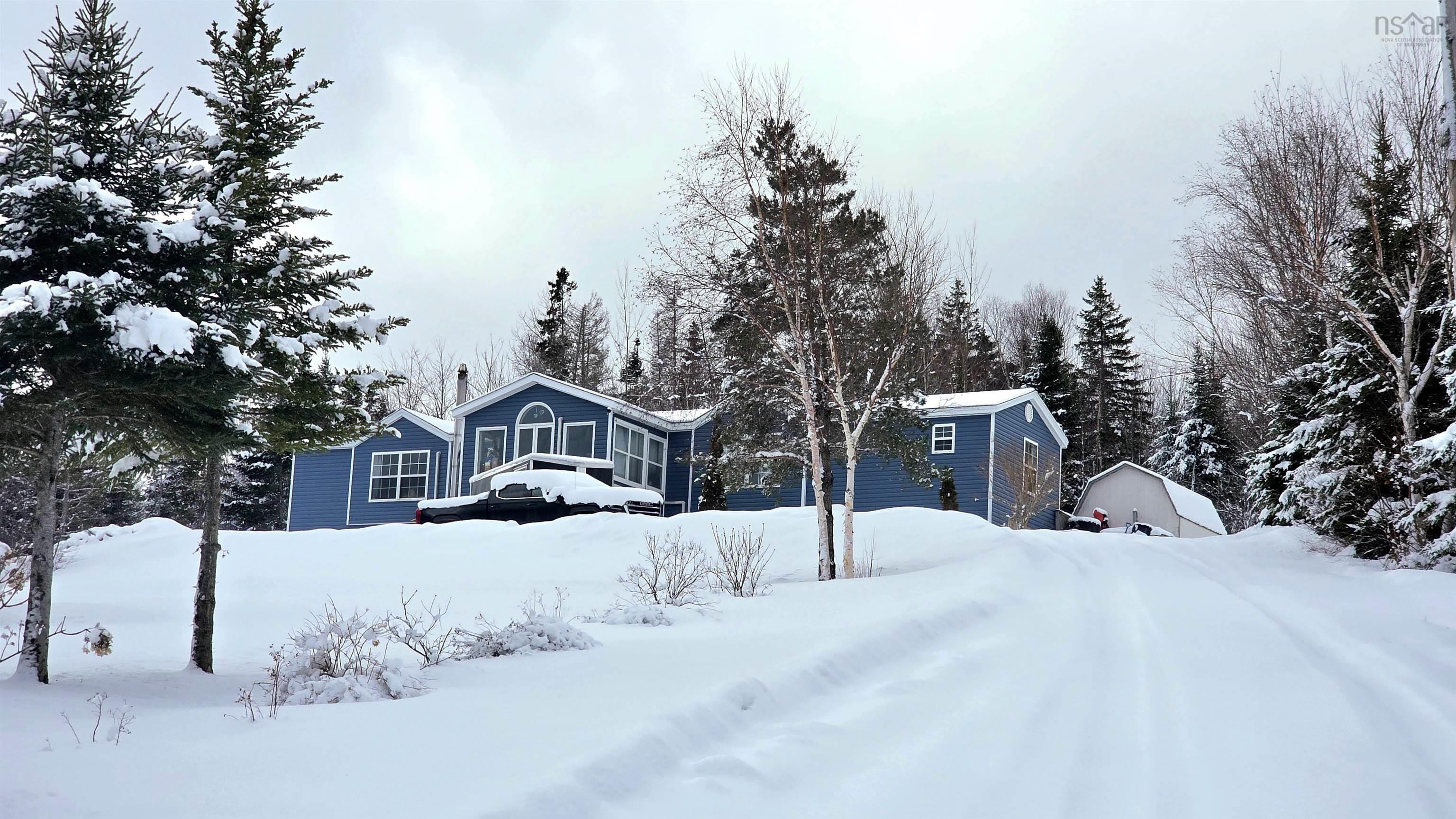 $378,000.00: 2393 NS-337, Antigonish Harbour