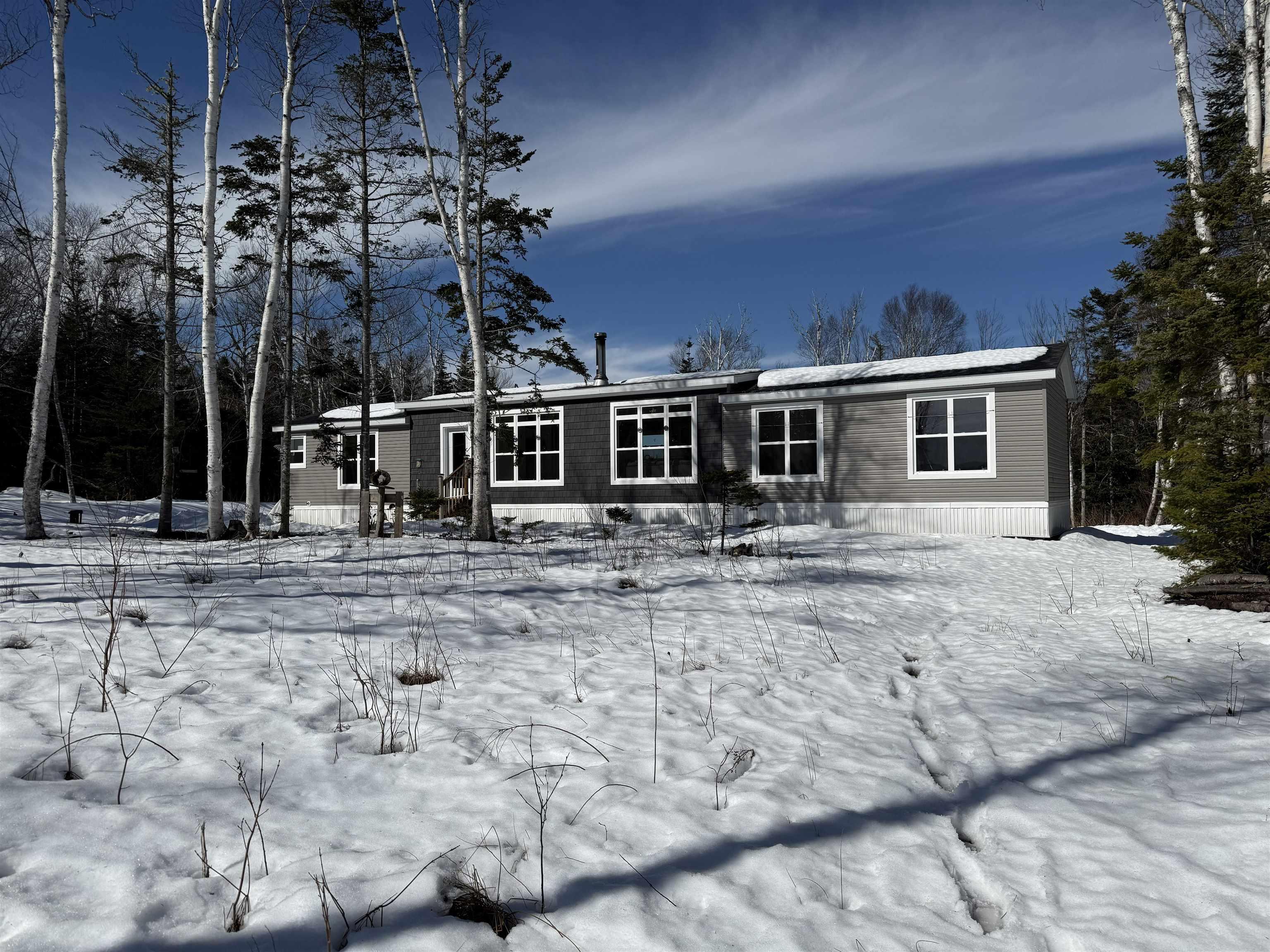 $389,000.00: 58 Golden Shore Lane, West Bay Marshes