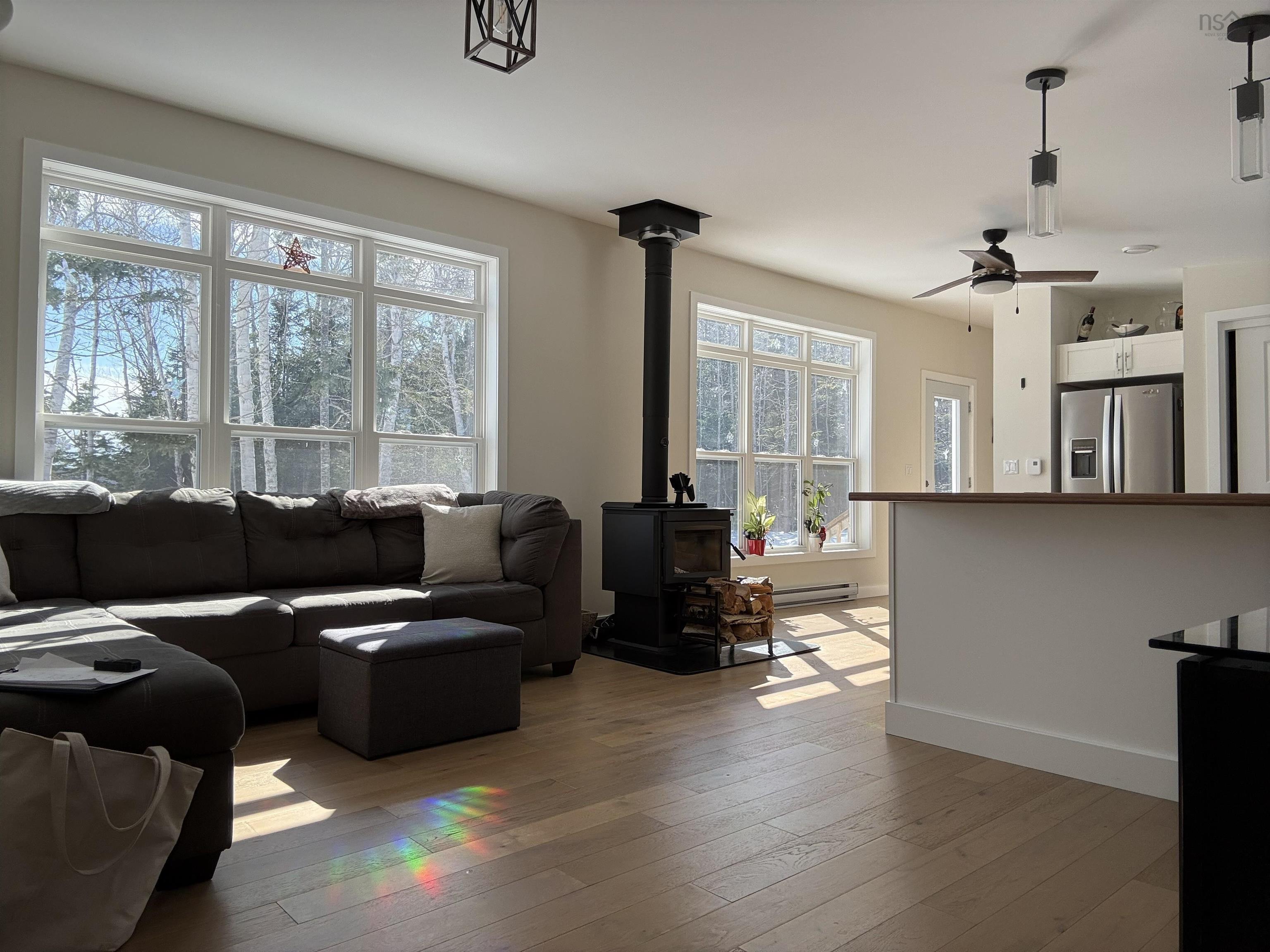 $389,000.00: 58 Golden Shore Lane, West Bay Marshes