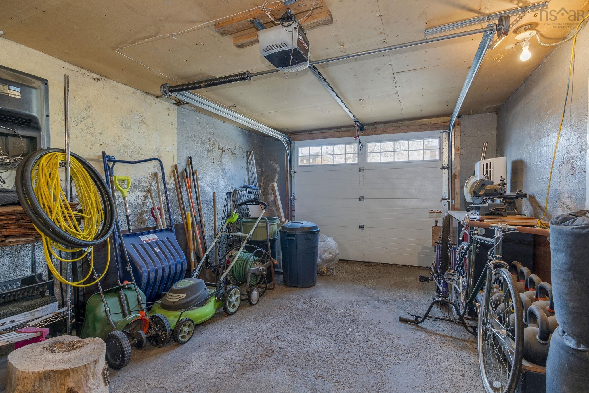 1050 Greenwood Avenue, Halifax, NS (MLS 202605257)