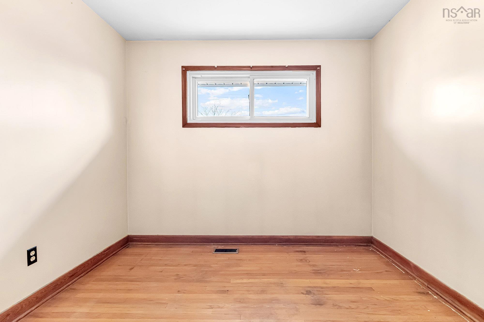 15 Virginia Avenue, Dartmouth, NS (MLS 202605264)