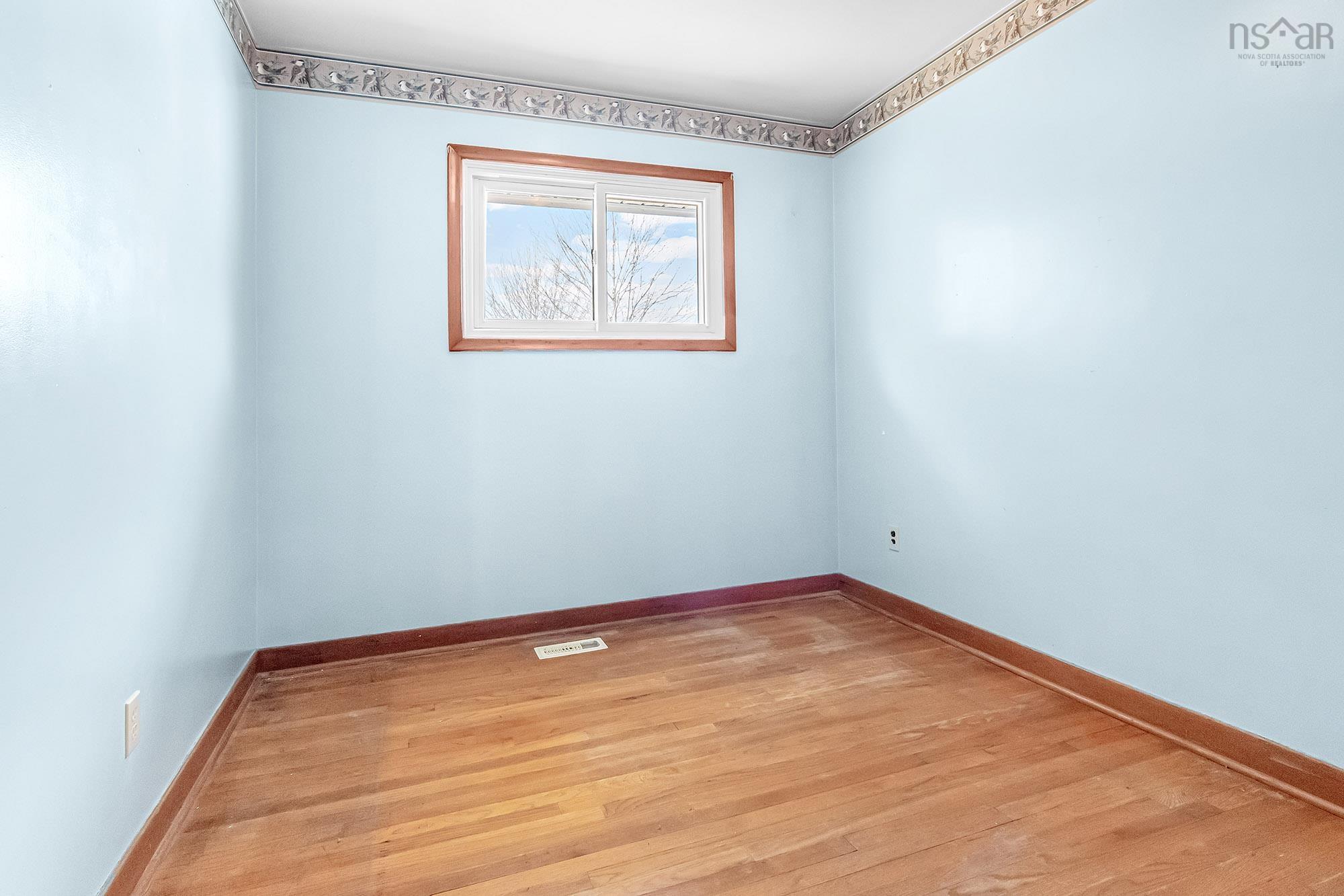 15 Virginia Avenue, Dartmouth, NS (MLS 202605264)