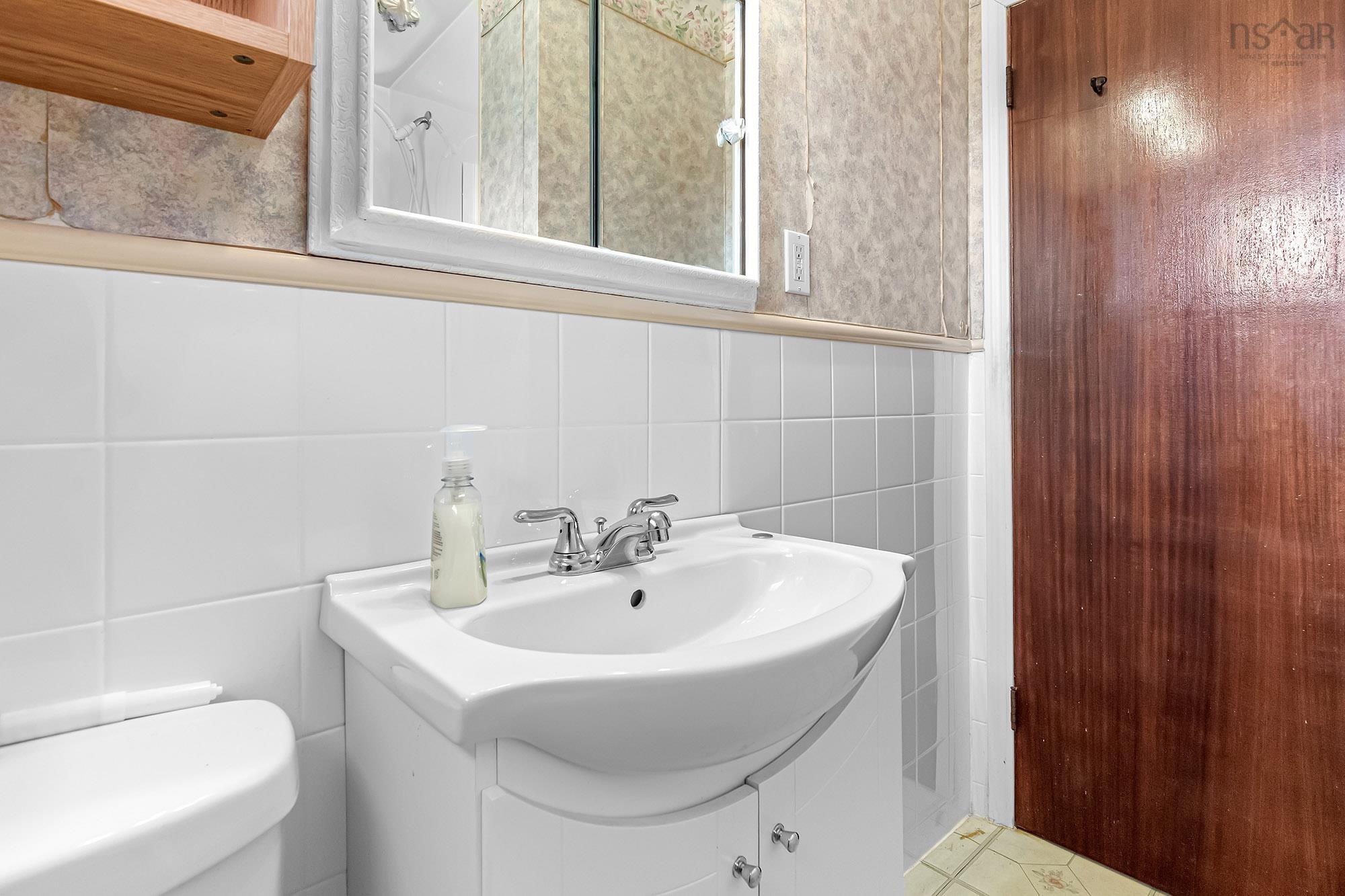 15 Virginia Avenue, Dartmouth, NS (MLS 202605264)