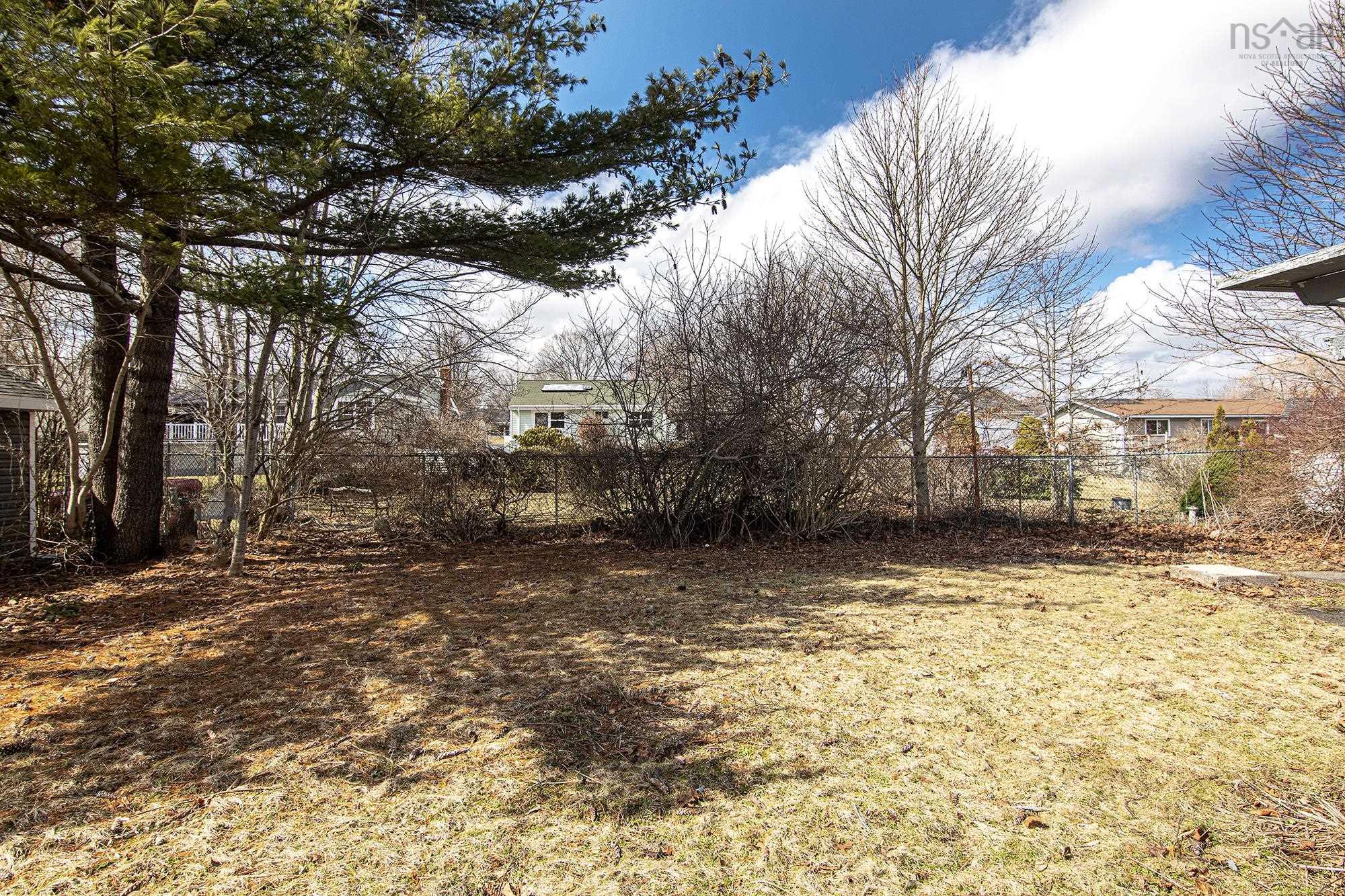 15 Virginia Avenue, Dartmouth, NS (MLS 202605264)