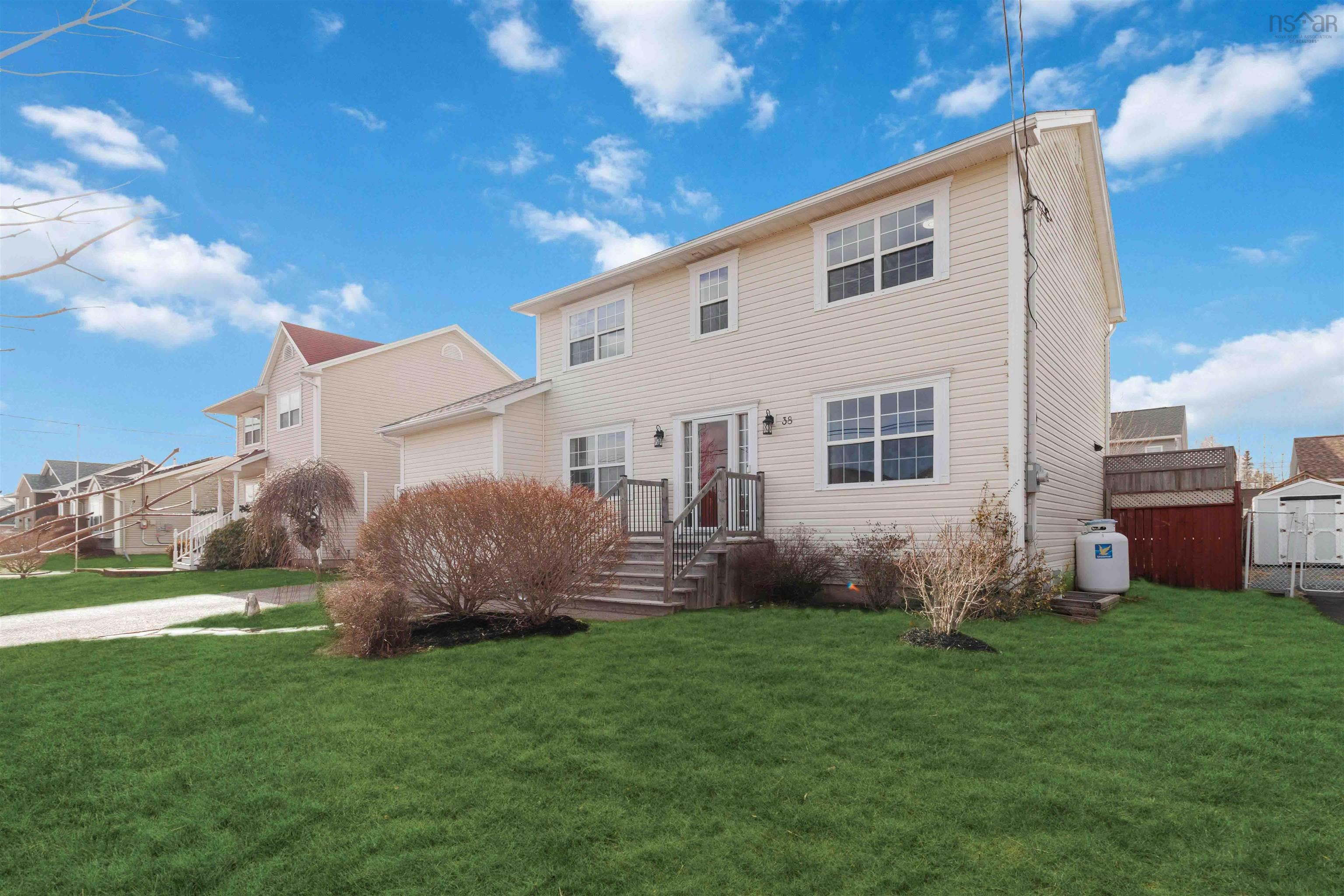 38 Pearl Drive, Cole Harbour, NS (MLS 202605265)