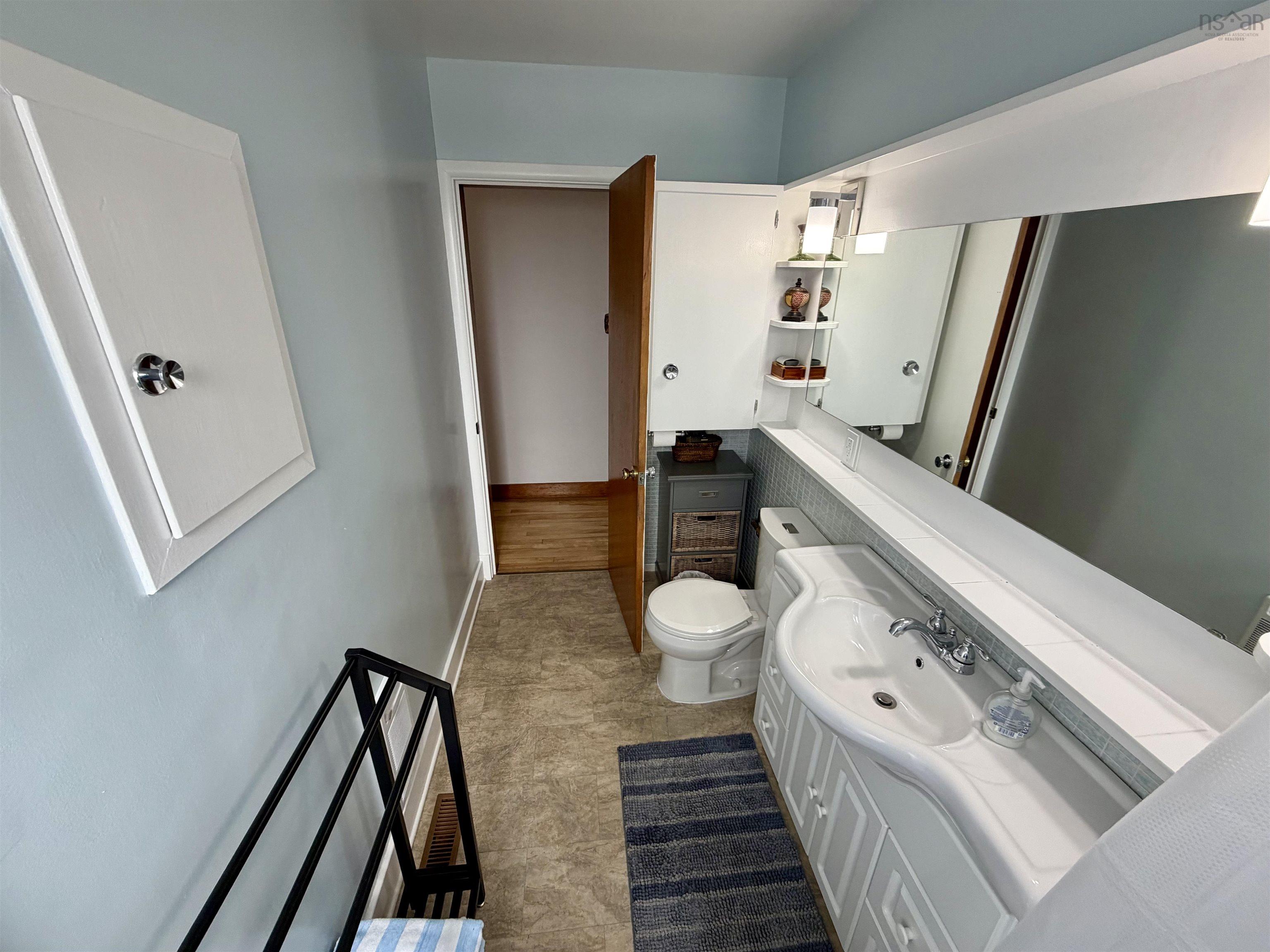 $625,000.00: 80 Roosevelt Avenue, Truro